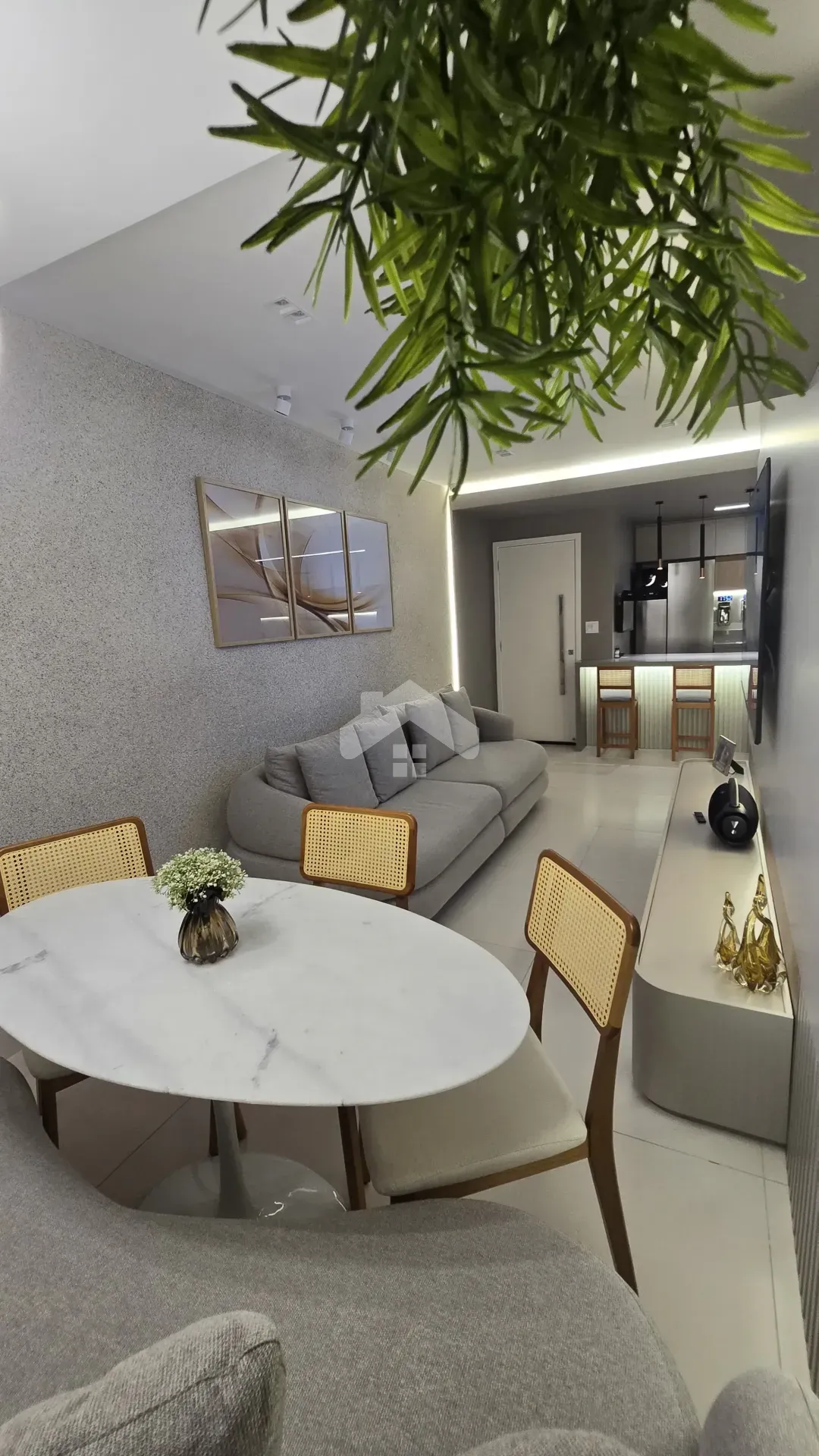 Apartamento para vender com 3 quartos 2 suítes com movéis planejados na Farolândia em Aracaju