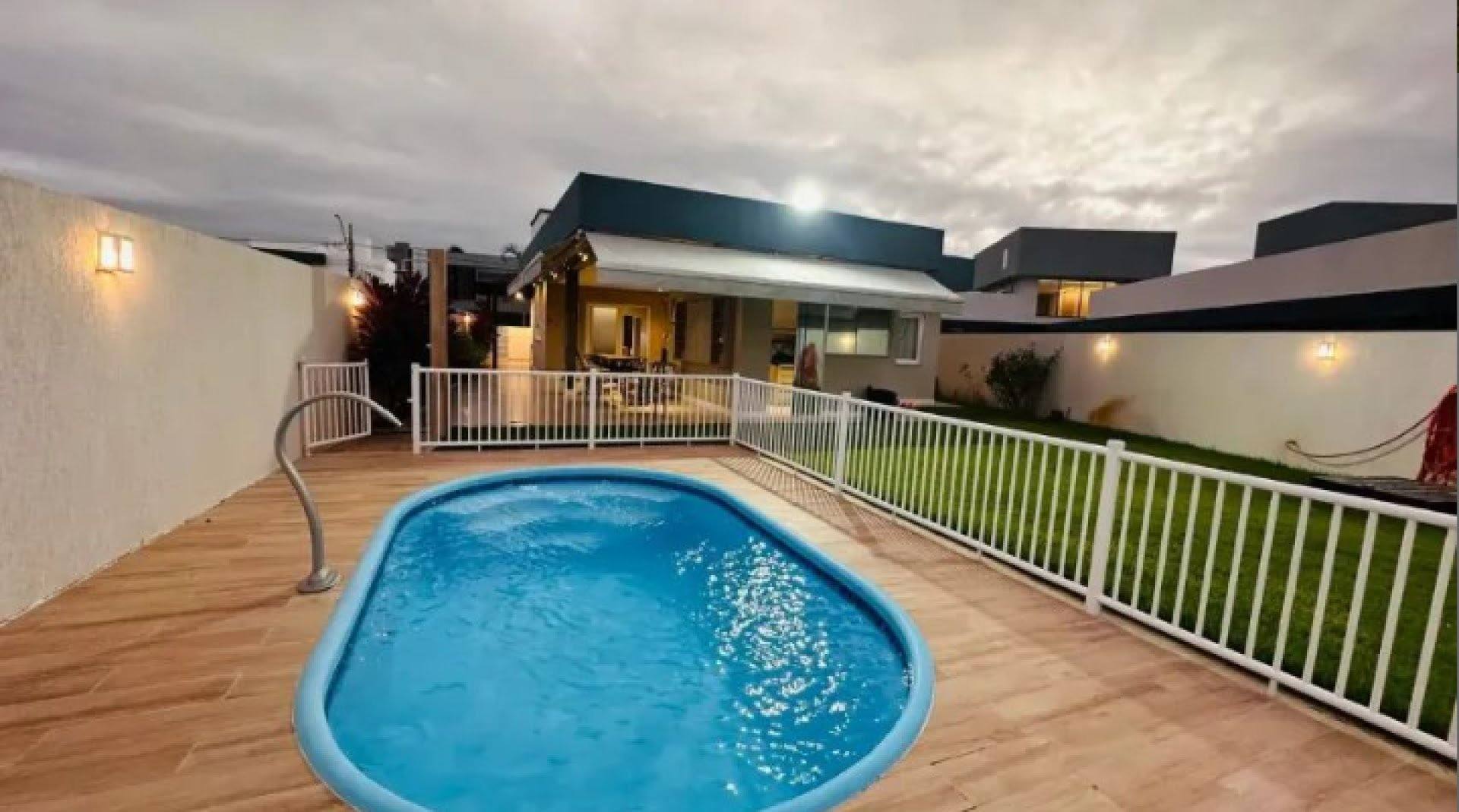 Casa de Condomínio Para Vender com 3 suítes na  Barra Dos Coqueiros