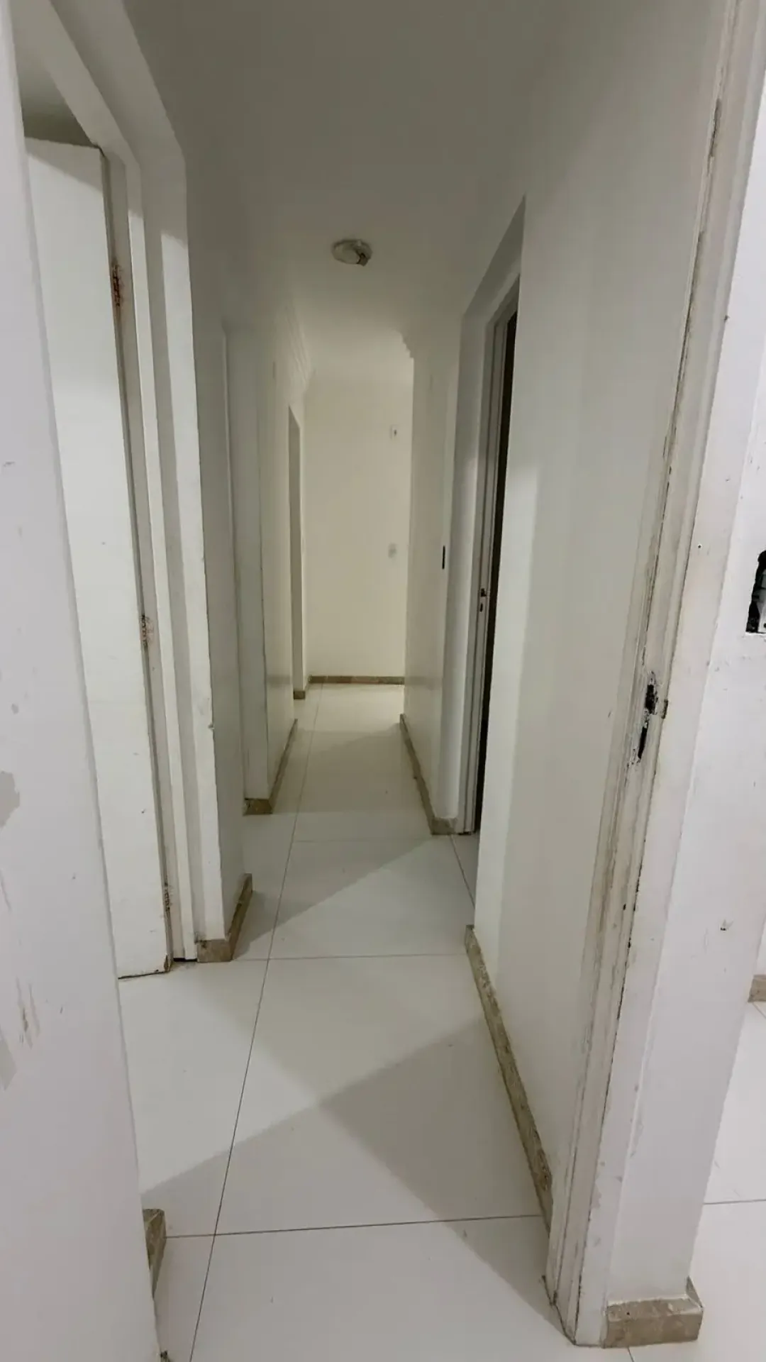 Apartamento Para Vender reformado com 3 quartos na Barra Dos Coqueiros