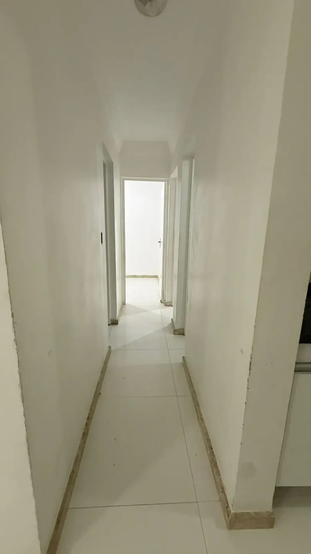Apartamento Para Vender reformado com 3 quartos na Barra Dos Coqueiros