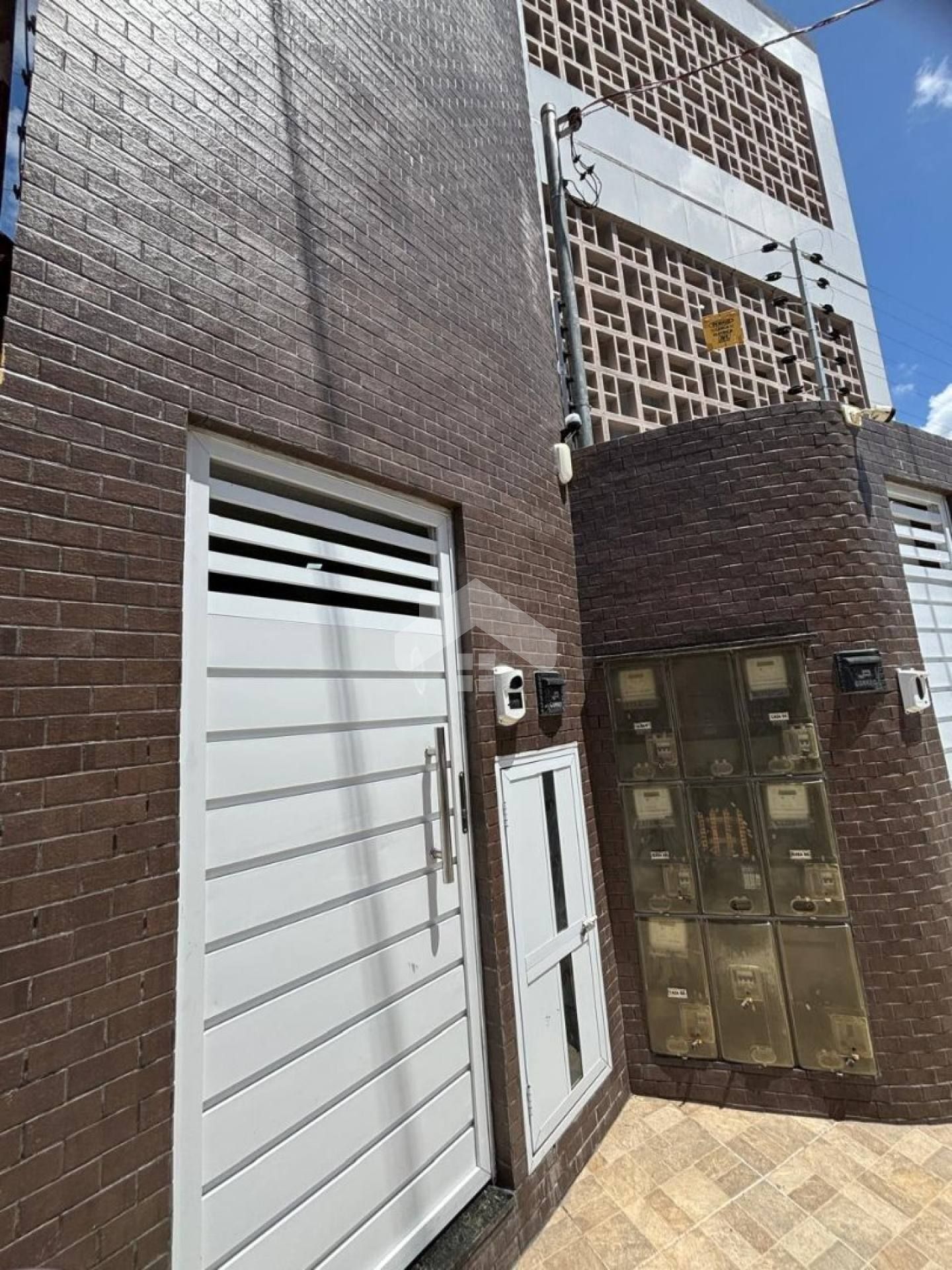 Apartamento 1/4, 1 semi suíte (Cond e IPTU Inclusos) - Orlando Dantas