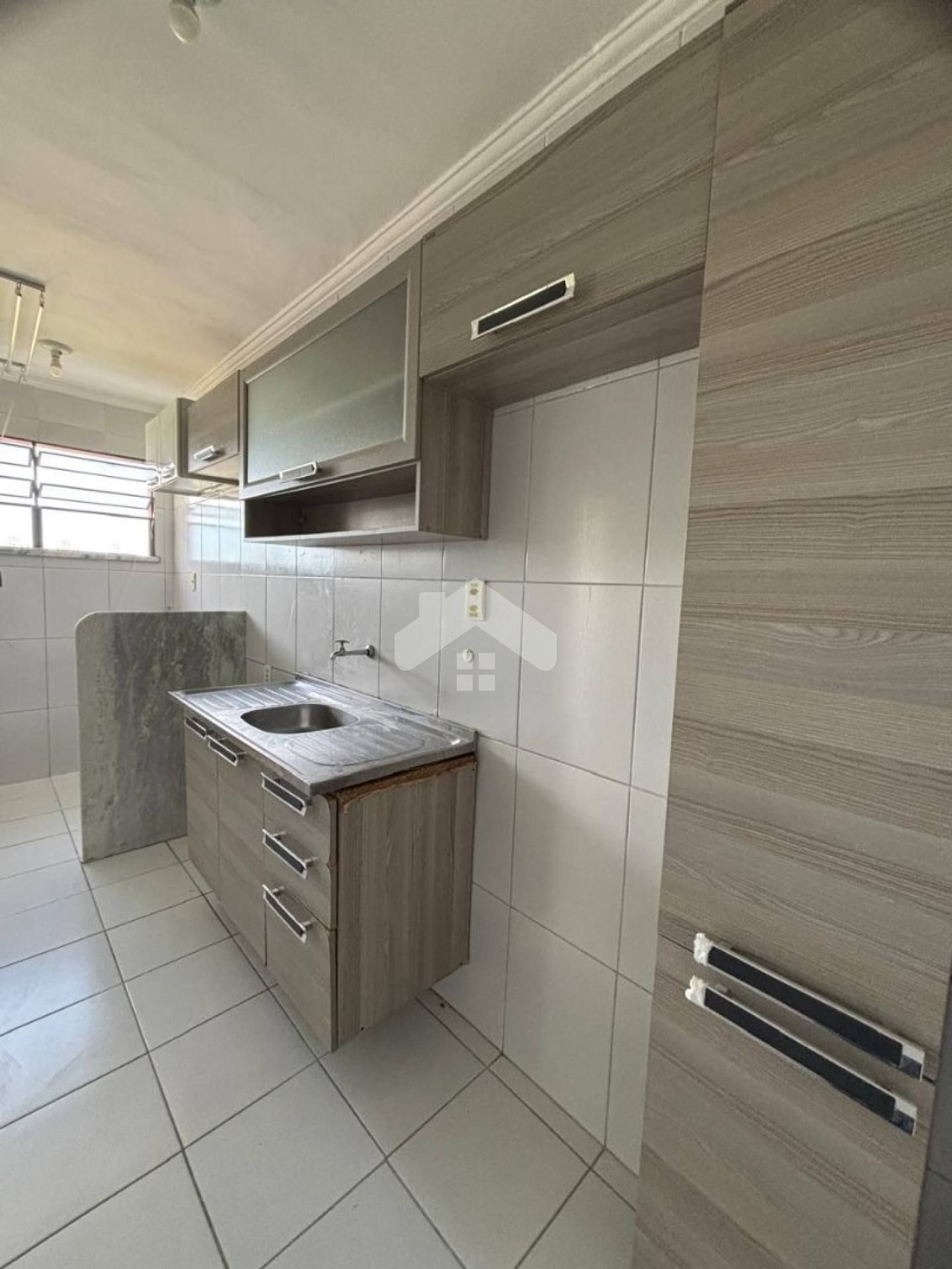 Apartamento no Lar Veredas, 3/4, 1 suíte, 1 vaga - Jabotiana