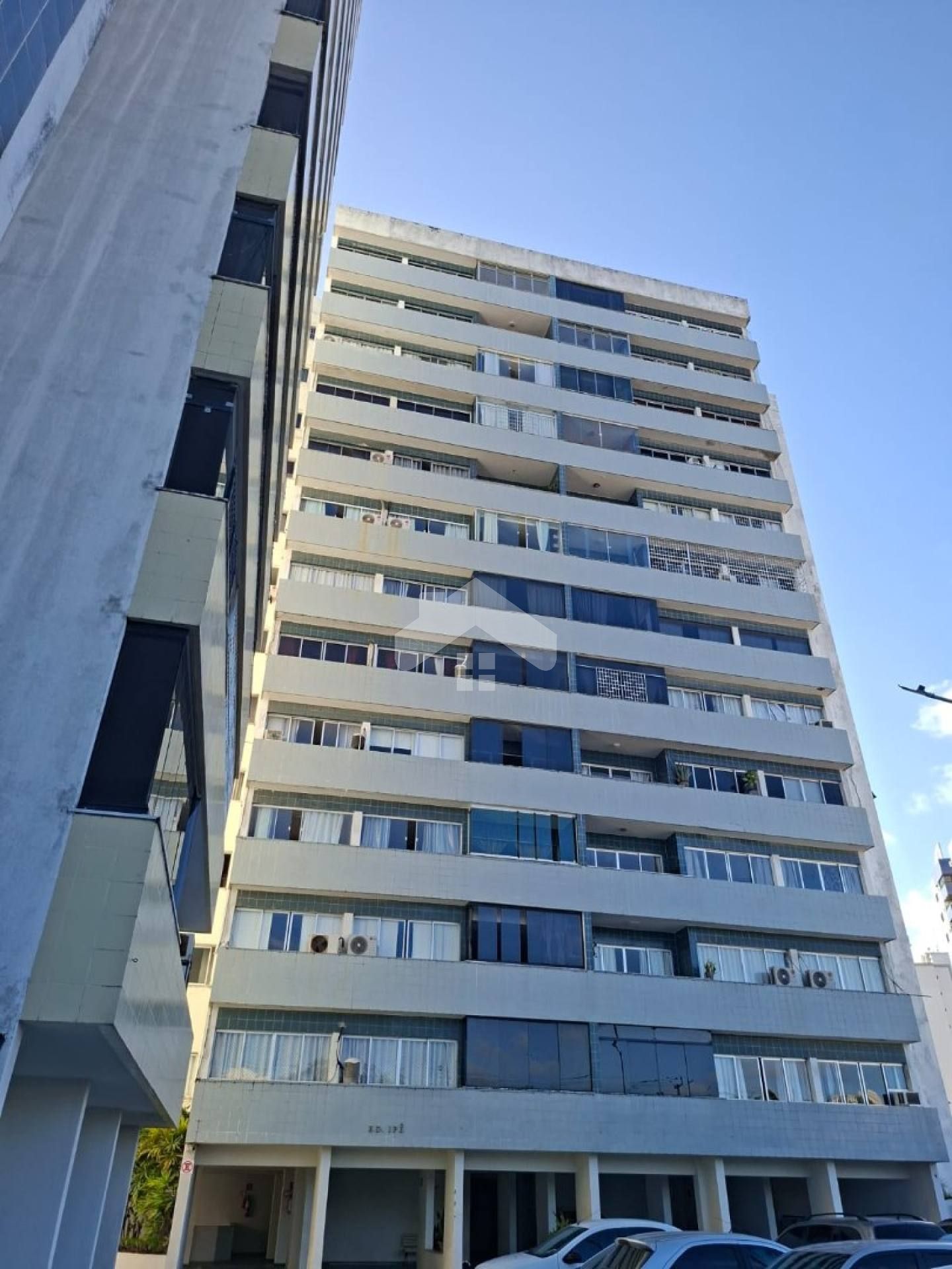 Apartamento Para Vender com 3 quartos 1 suítes no bairro Luzia em Aracaju