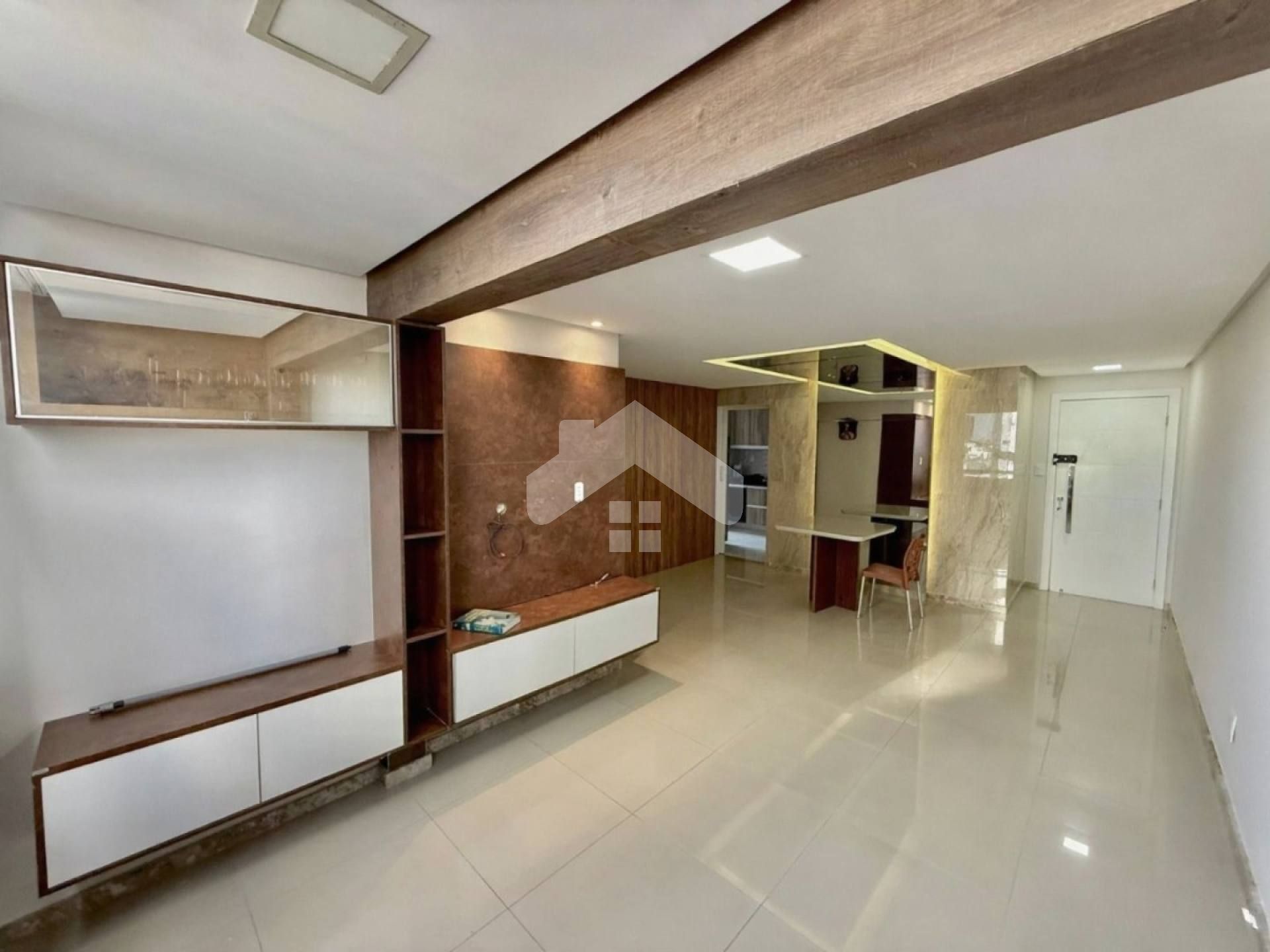 Apartamento Reformado Para Vender com 4 quartos 1 suítes no bairro Suíssa em Aracaju