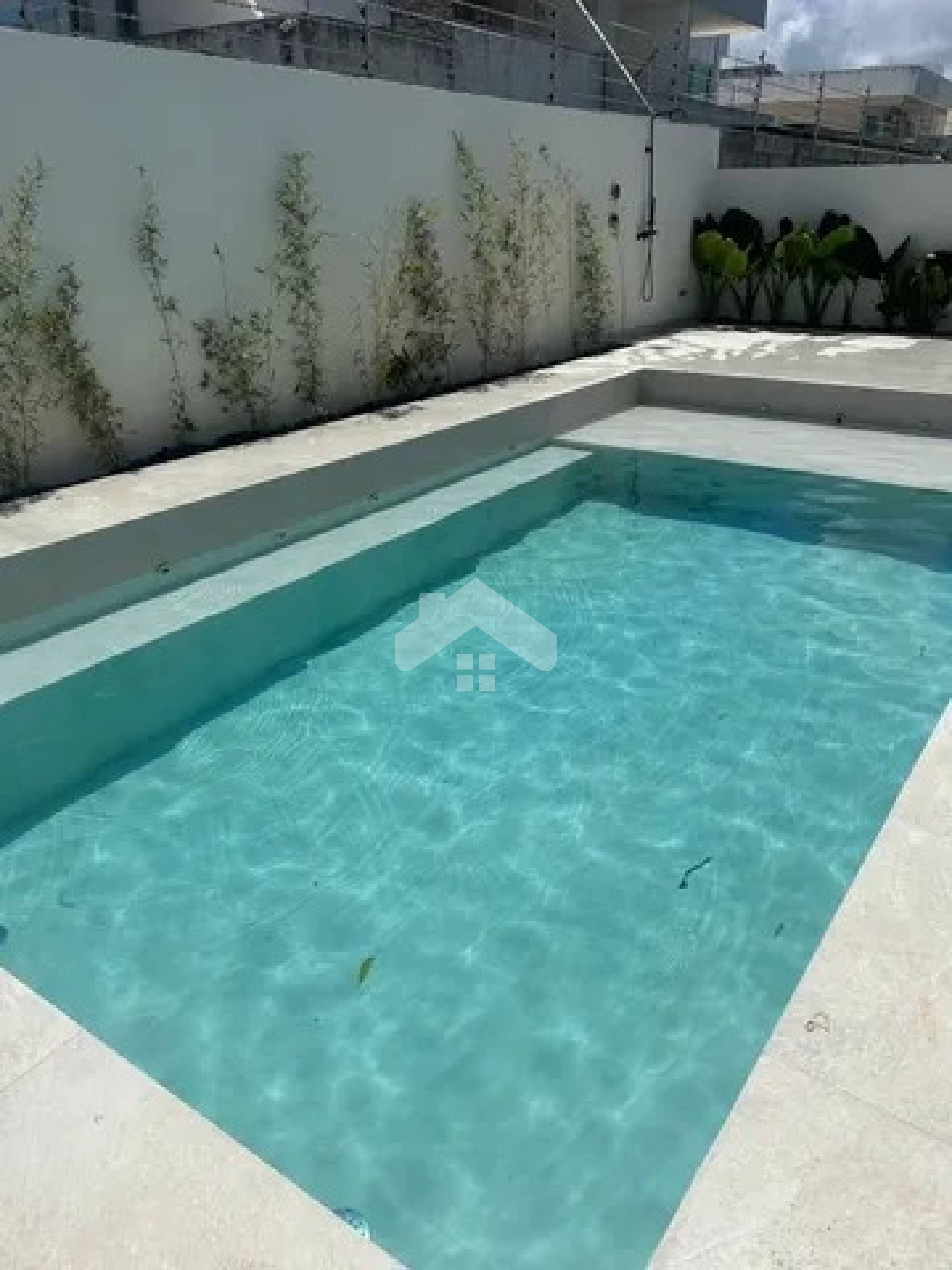 Casa de Condomínio Para Vender com 5 quartos 4 suítes no bairro Aruana em Aracaju