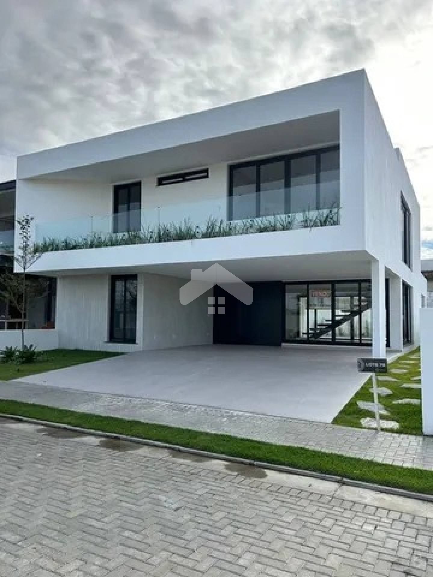 Casa de Condomínio Para Vender com 5 quartos 4 suítes no bairro Aruana em Aracaju