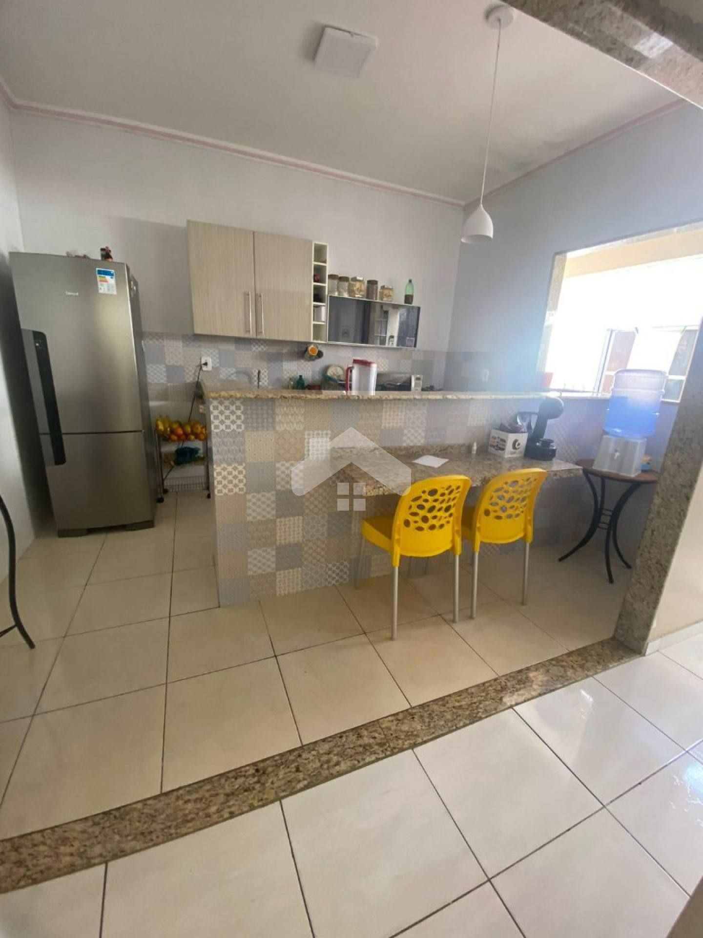 Casa Duplex com 5 quartos 1 suítes no bairro Santos Dumont em Aracaju