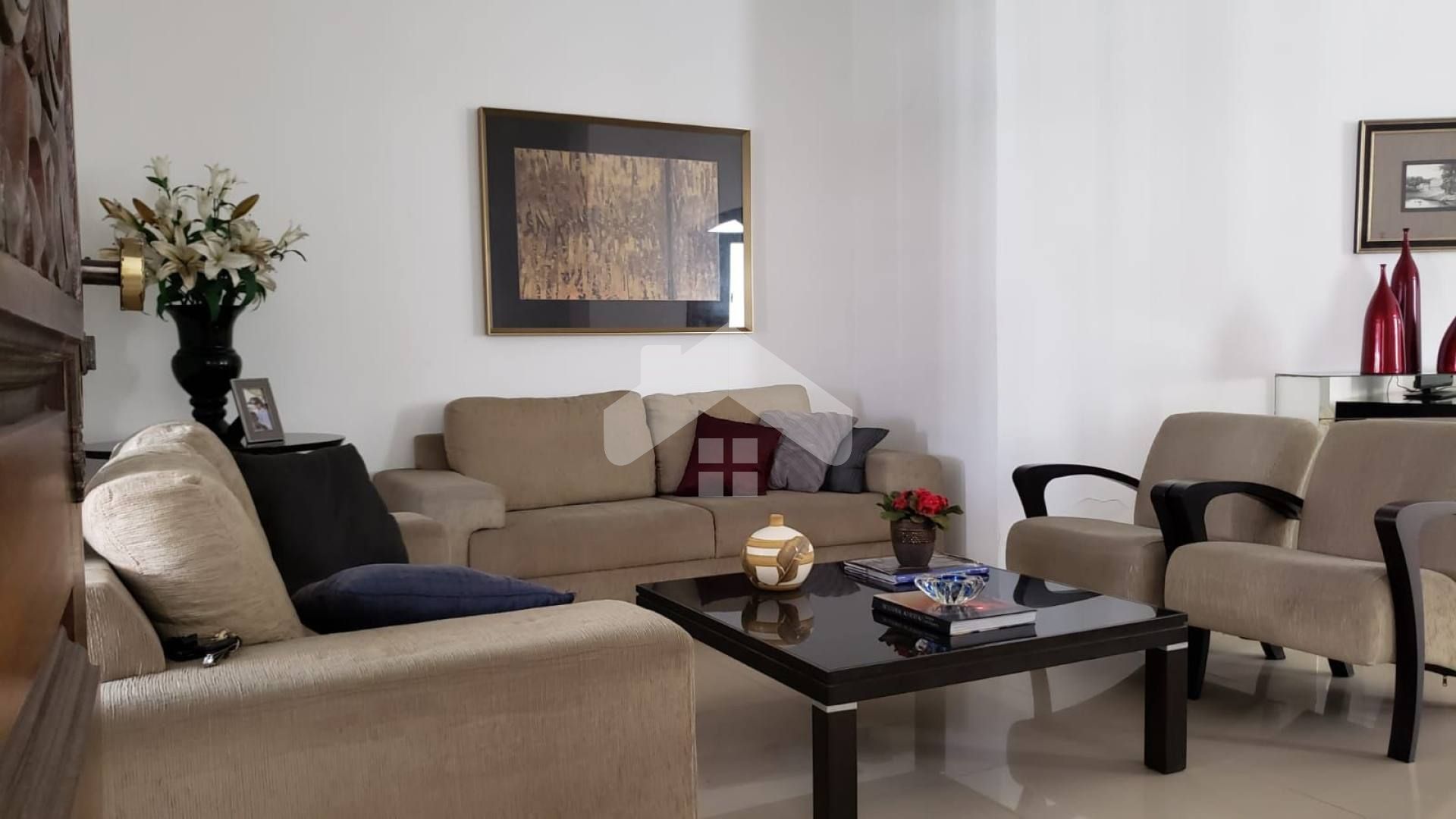 Casa Para Vender com 3 quartos 1 suítes no bairro Suíssa em Aracaju