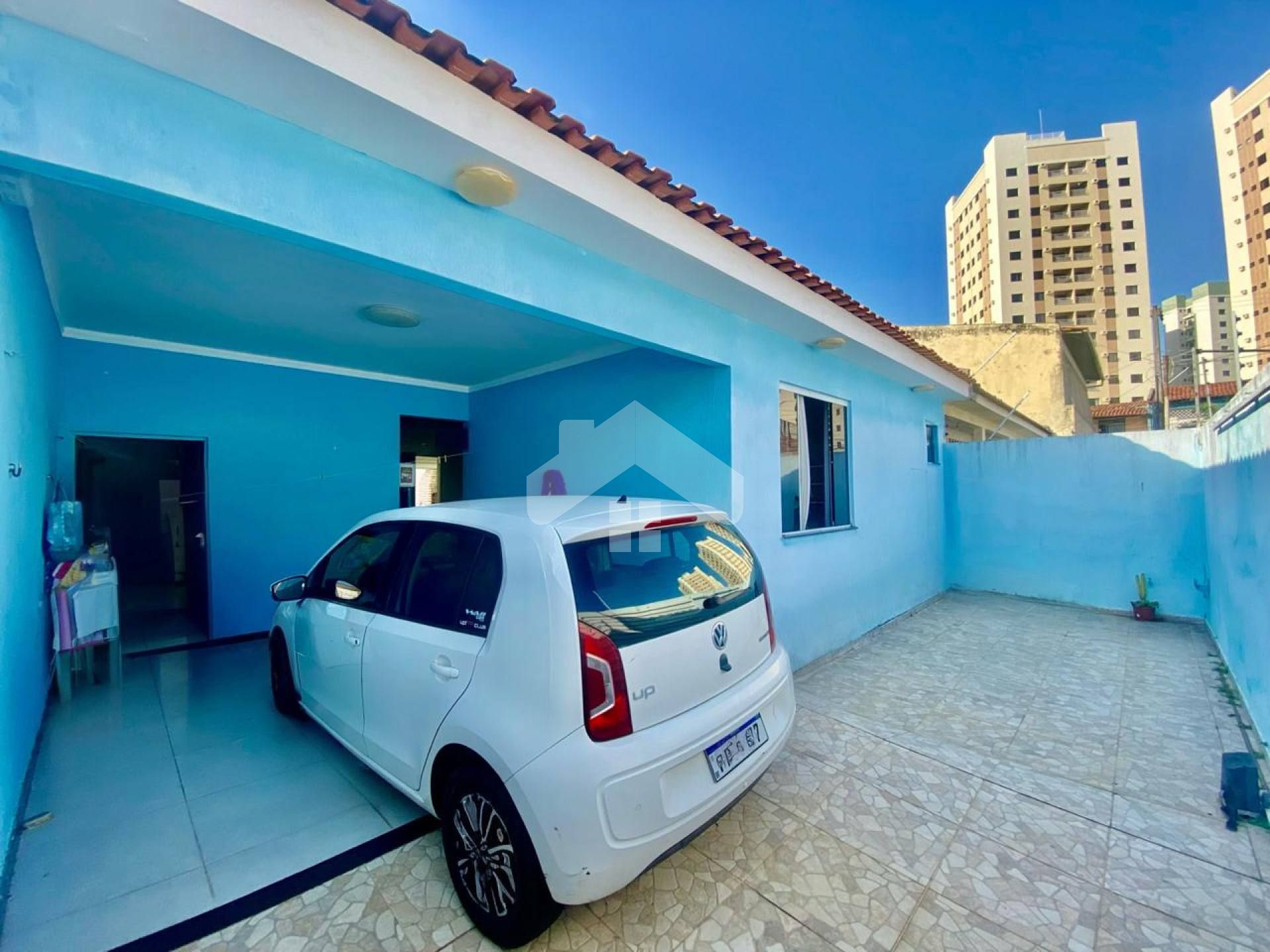 Casa Para Vender com 3 quartos 1 suítes no bairro Luzia em Aracaju