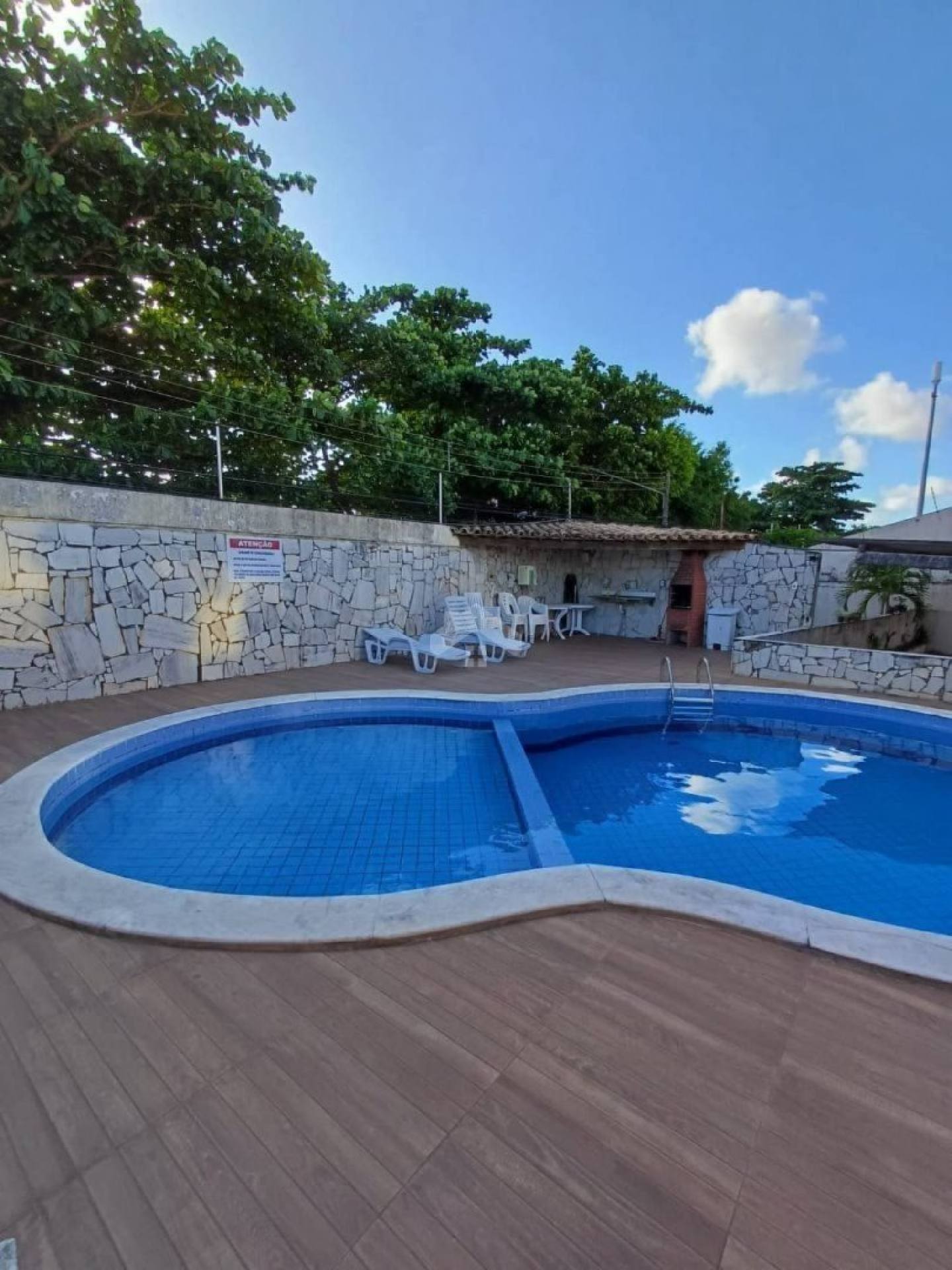 Apartamento Para Vender/Porteira Fechada no Condomínio Residencial Lausanne Bairro Luzia