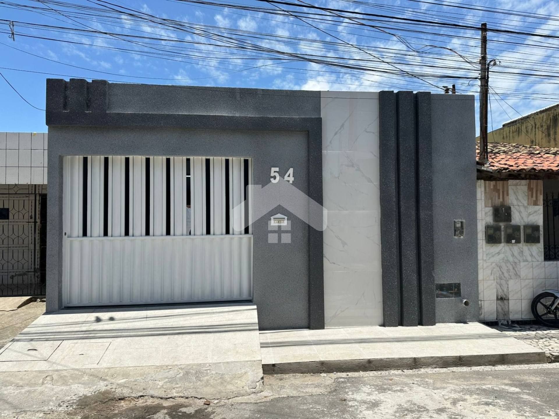 Casa Para Vender com 4 quartos 1 suítes no bairro Bugio em Aracaju