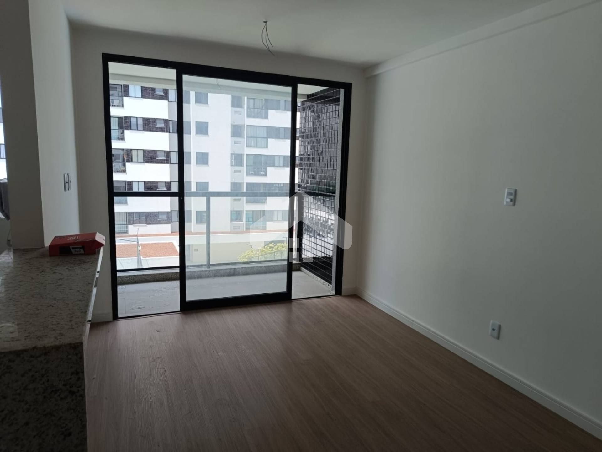 Apartamento Para Vender com 2 quartos 1 suíte no bairro Luzia em Aracaju