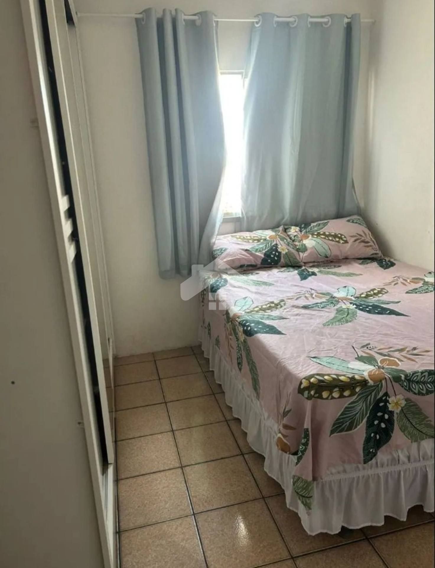 Apartamento Para Vender com 3 quartos no bairro Farolândia em Aracaju