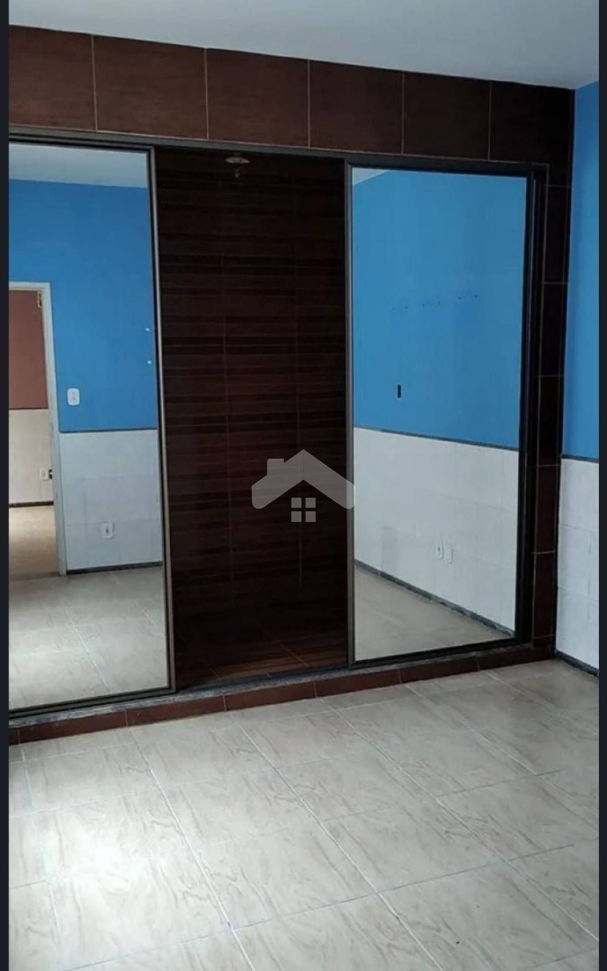 Casa Duplex Para Vender com 3 quartos 2 suítes no bairro Aeroporto em Aracaju