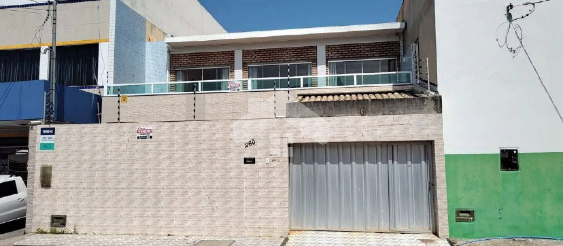 Casa Duplex Para Vender com 3 quartos 2 suítes no bairro Aeroporto em Aracaju