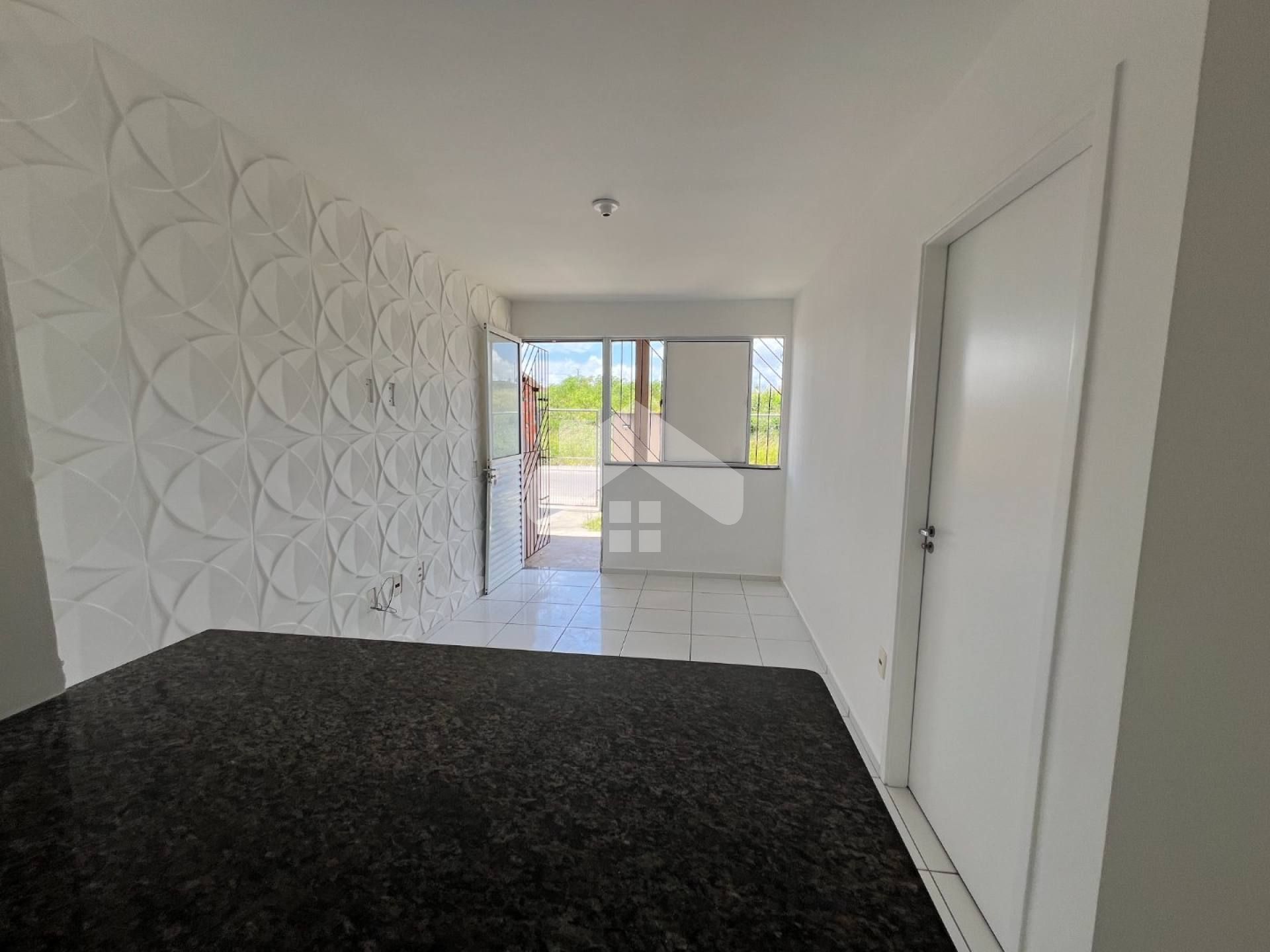 Apartamento Para Vender com 2 quartos no bairro Sobrado em Nossa Senhora Do Socorro