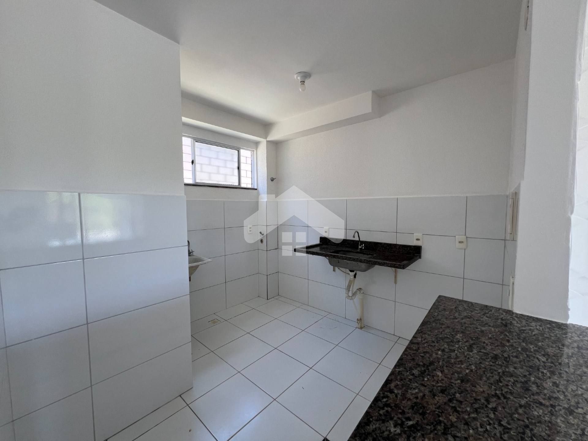 Apartamento Para Vender com 2 quartos no bairro Sobrado em Nossa Senhora Do Socorro