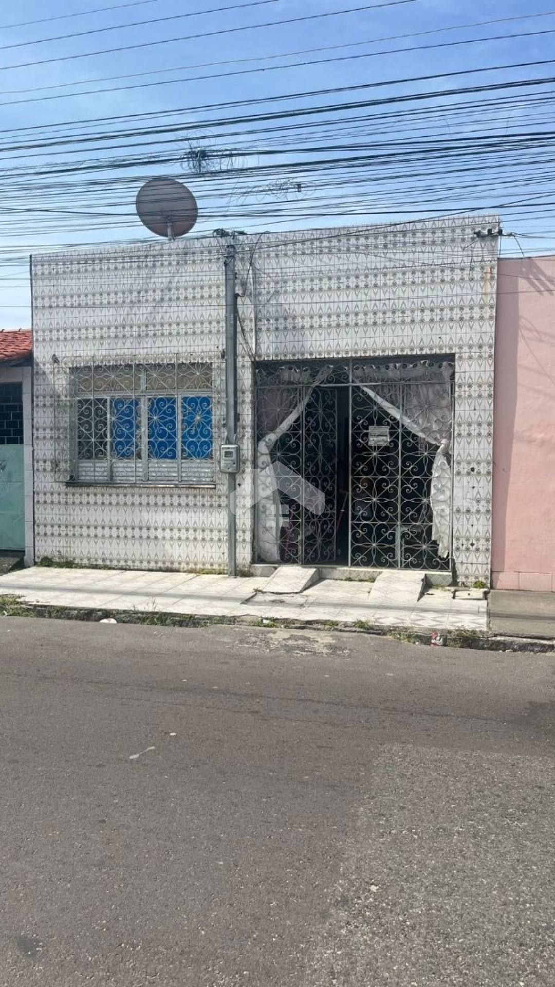 Casa Para Vender com 3 quartos 1 suítes no bairro Getúlio Vargas em Aracaju