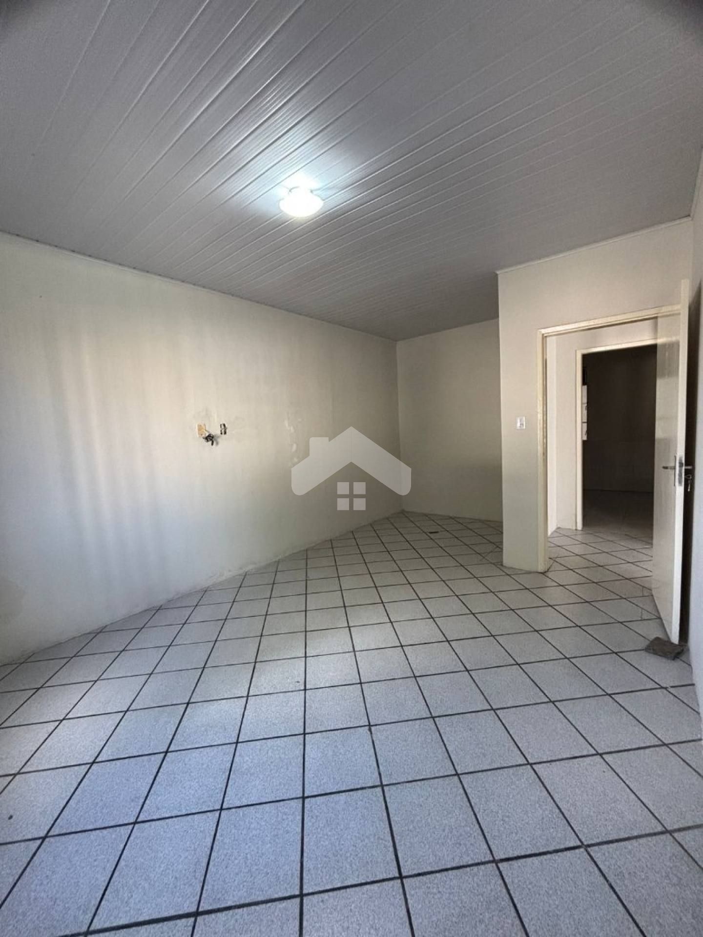 Casa (1) conjugada, 2/4, 1vaga, 1 banheiro, área de serviço - Conj. Orlando Dantas