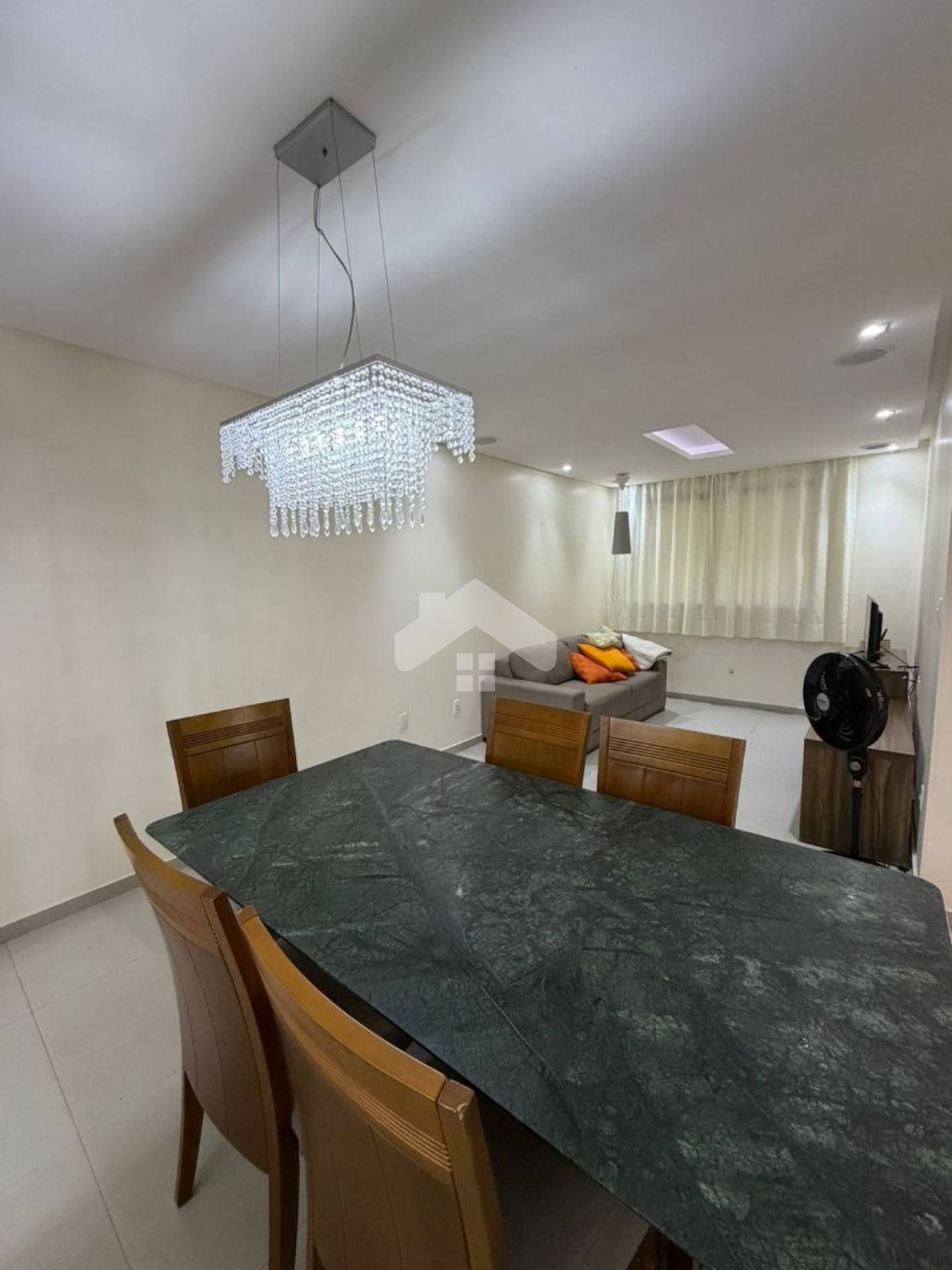 Casa MOBILIADA no Villagio di Mare, 3/4, 3 suítes, 2 vagas, energia solar (Cond. Incluso) - Farolândia