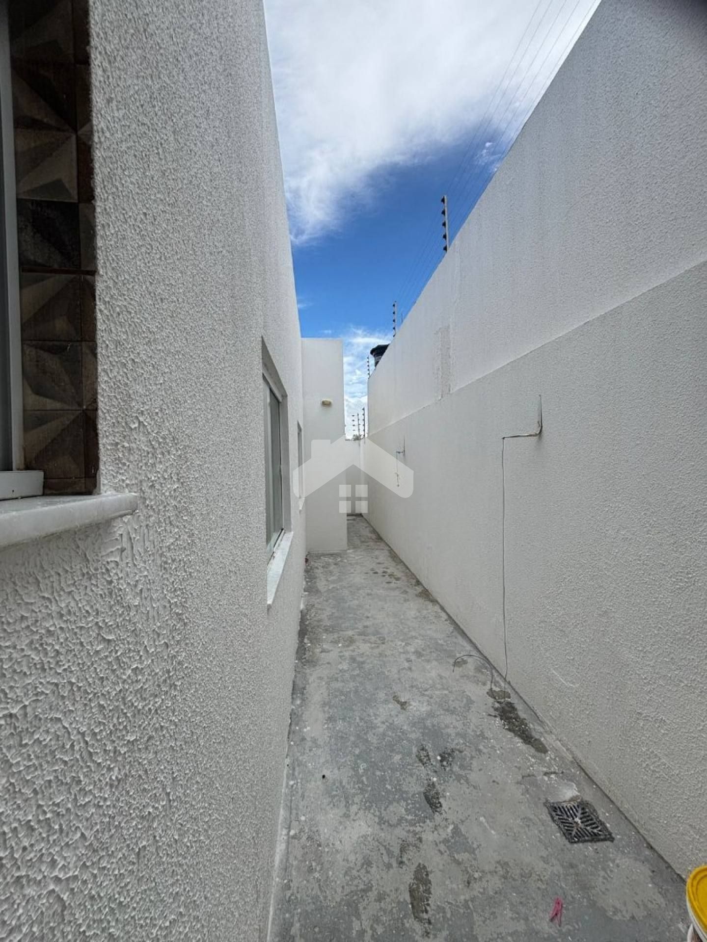 Casa com 3/4, 1 suíte, 1 vaga - Barra dos Coqueiros