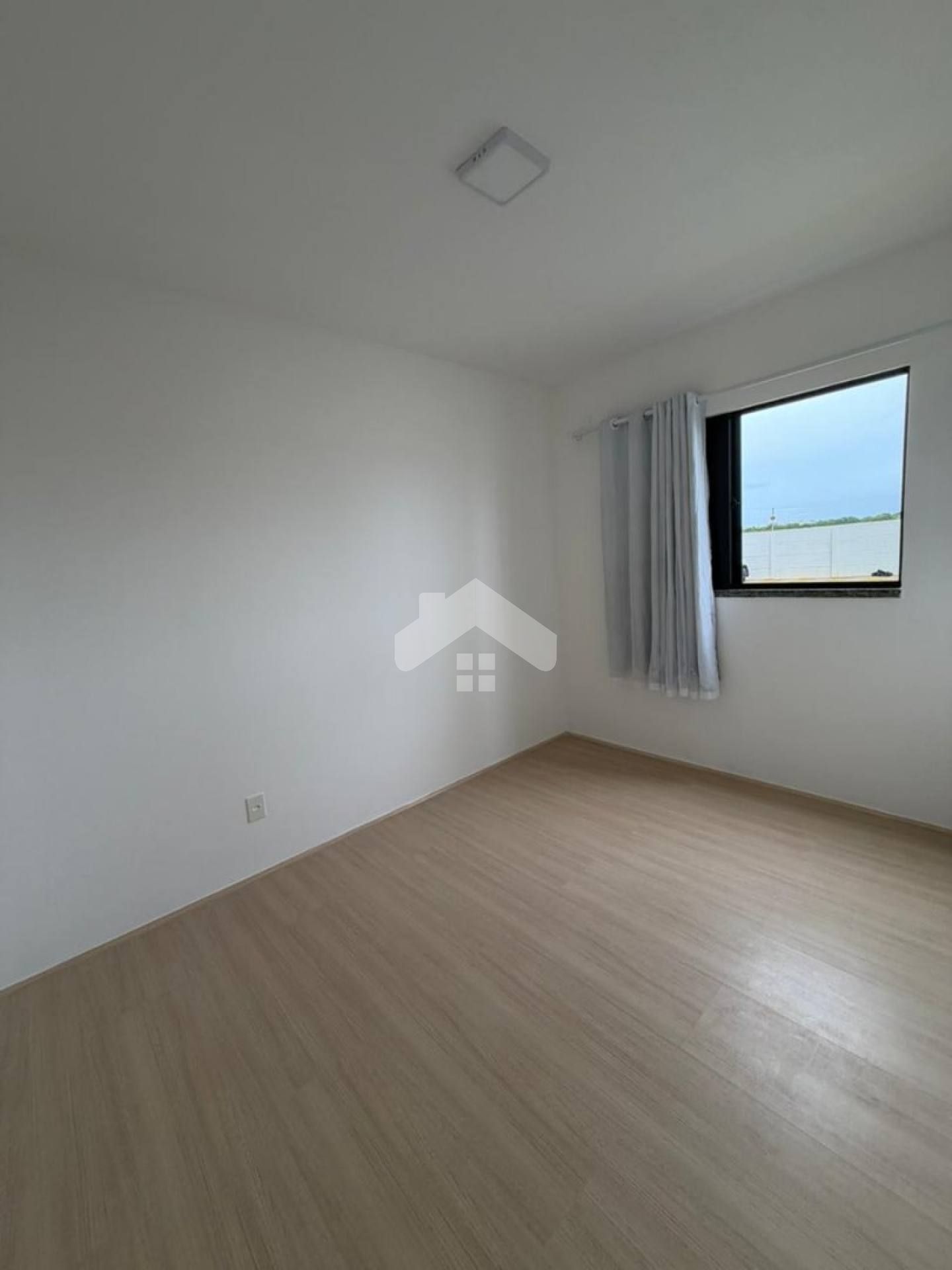 Apartamento no Jardim das Mangabeiras, 2/4, 1 vaga (Condomínio Incluso) - 17 de Março