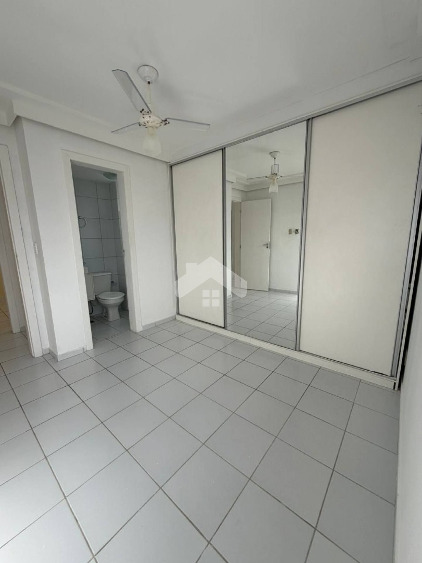 Apartamento no Mar de Aruana1, 3/4, 1 suíte, 1 vaga (Condomínio incluso) - Aruana