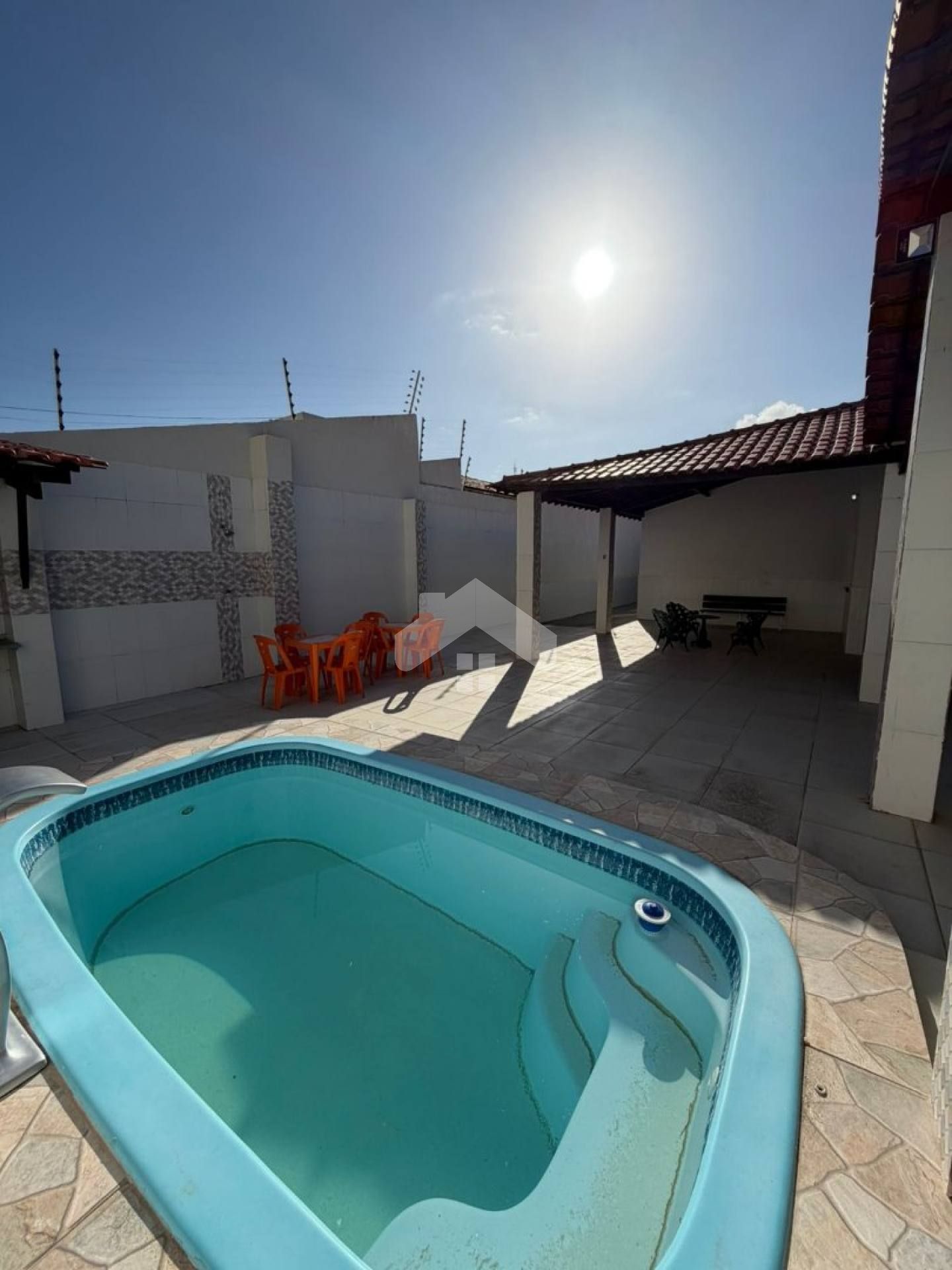 Casa MOBILIADA, 5/4, 5 suítes, 2 vagas - Coroa do Meio