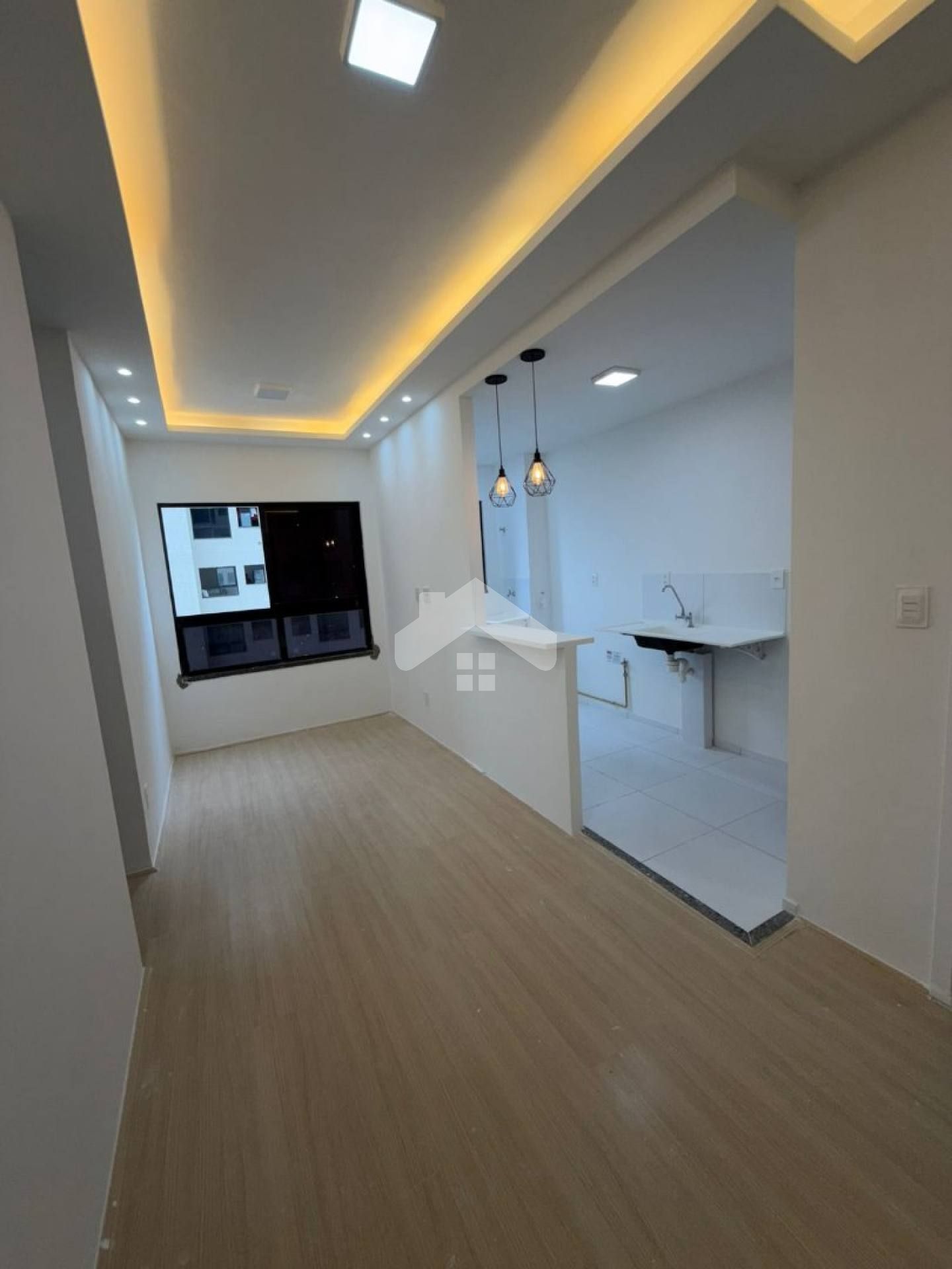 Apartamento no Jardim das Mangabeiras, 2/4, 1 vaga (Condomínio Incluso) - 17 de Março