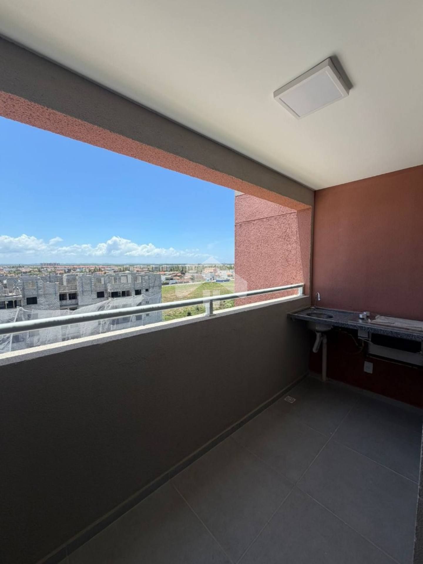 Apartamento no Coral Village, 2/4, 1 suíte, 1 vaga (Condomínio incluso) - Barra dos Coqueiros
