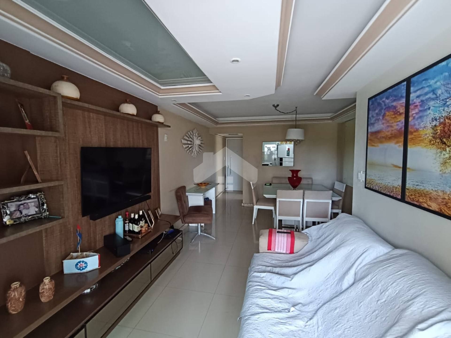 Apartamento Para Vender com 3 quartos 1 suítes no bairro Farolândia em Aracaju