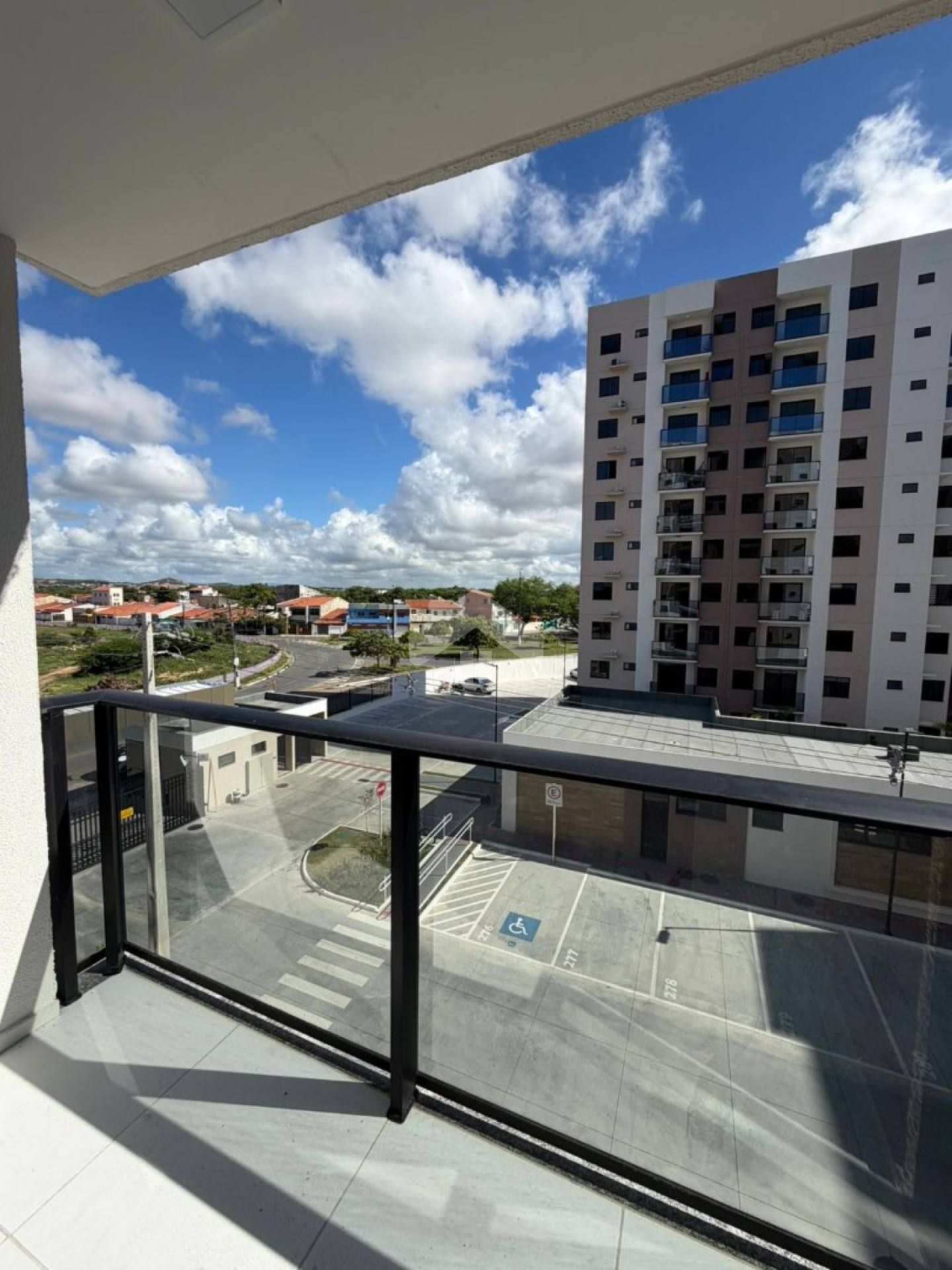 Apartamento no Lunar Nova Aruana, 2/4, 1 suíte, 1 vaga (Condomínio incluso) – Aruana