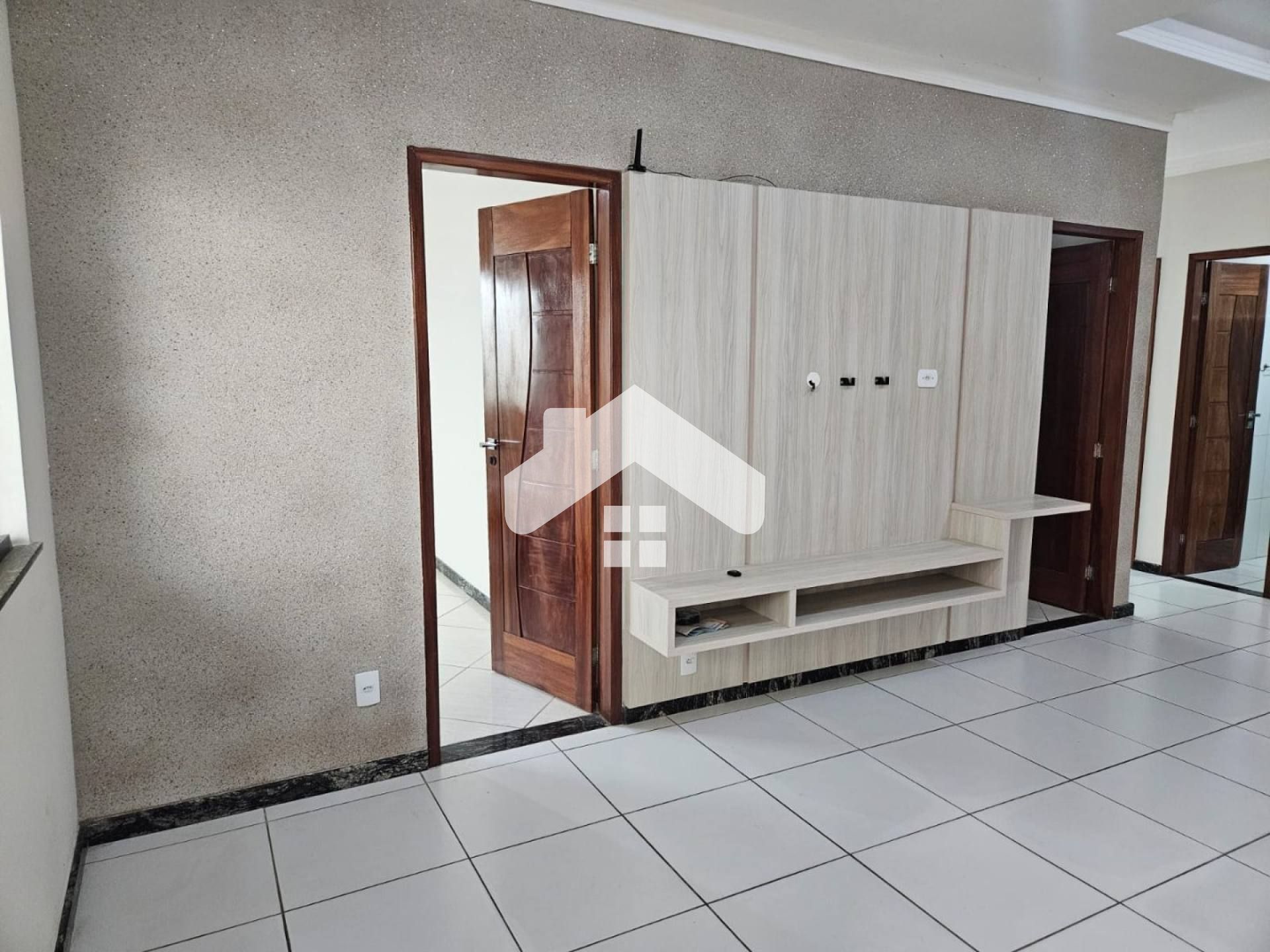 Casa Para Vender na Atalaia/ Porteira Fechada