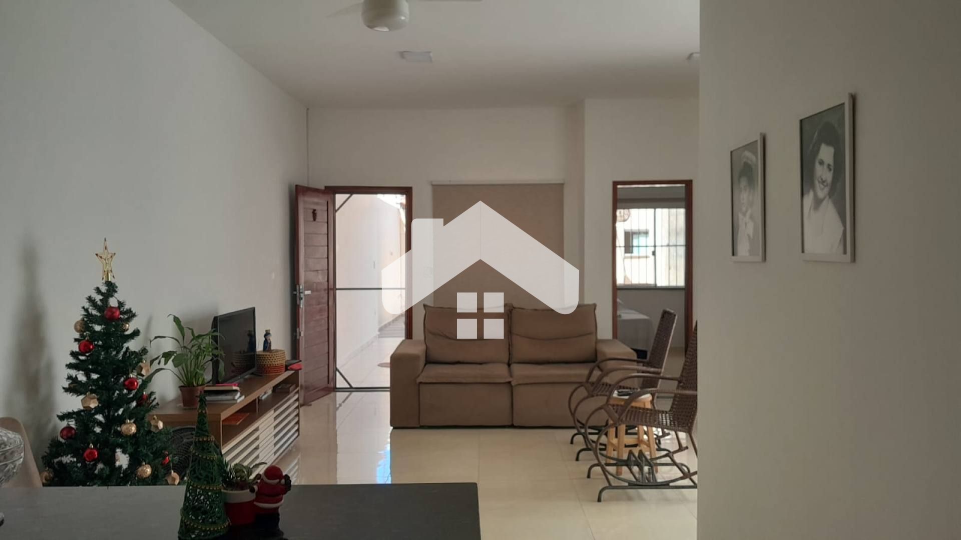 Casa Para Vender na Barra Dos Coqueiros/ Porteira Fechada