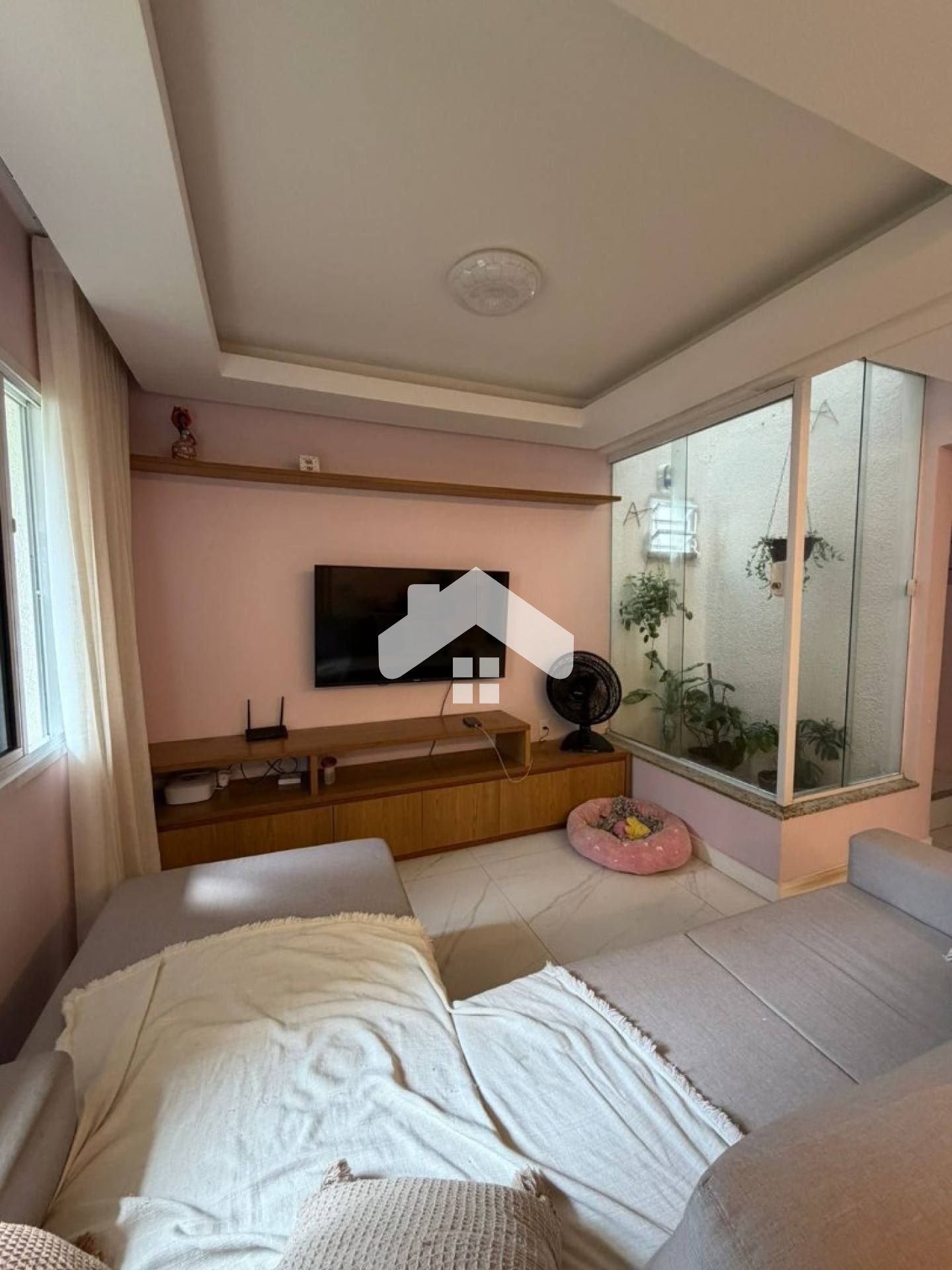 Casa em condomínio fechado, mobiliado, 2/4, 1 suíte, 2 vagas - Atalaia