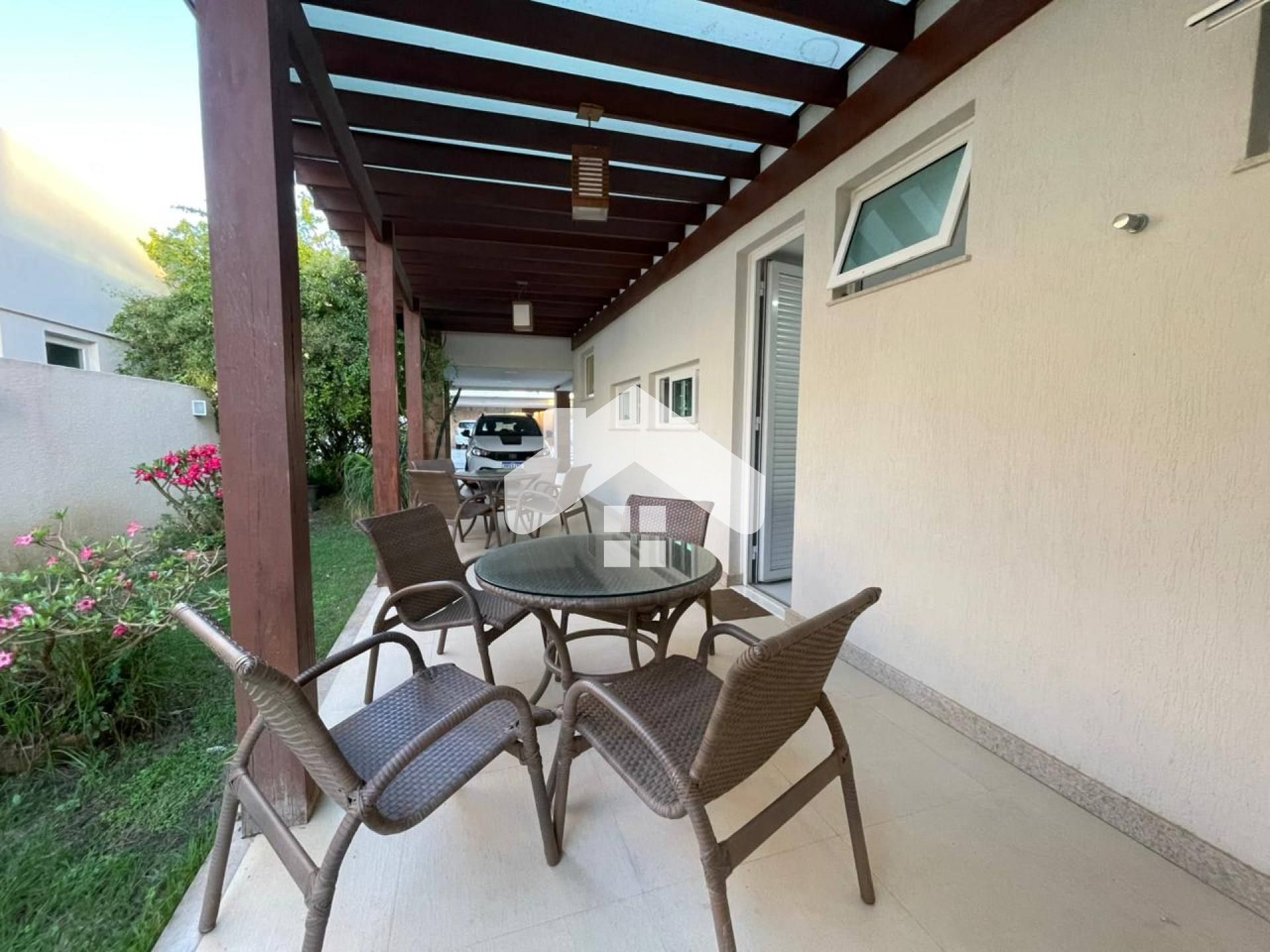 Casa no Condomínio Maikai Para Vender com 4 quartos 4 suítes na Barra Dos Coqueiros