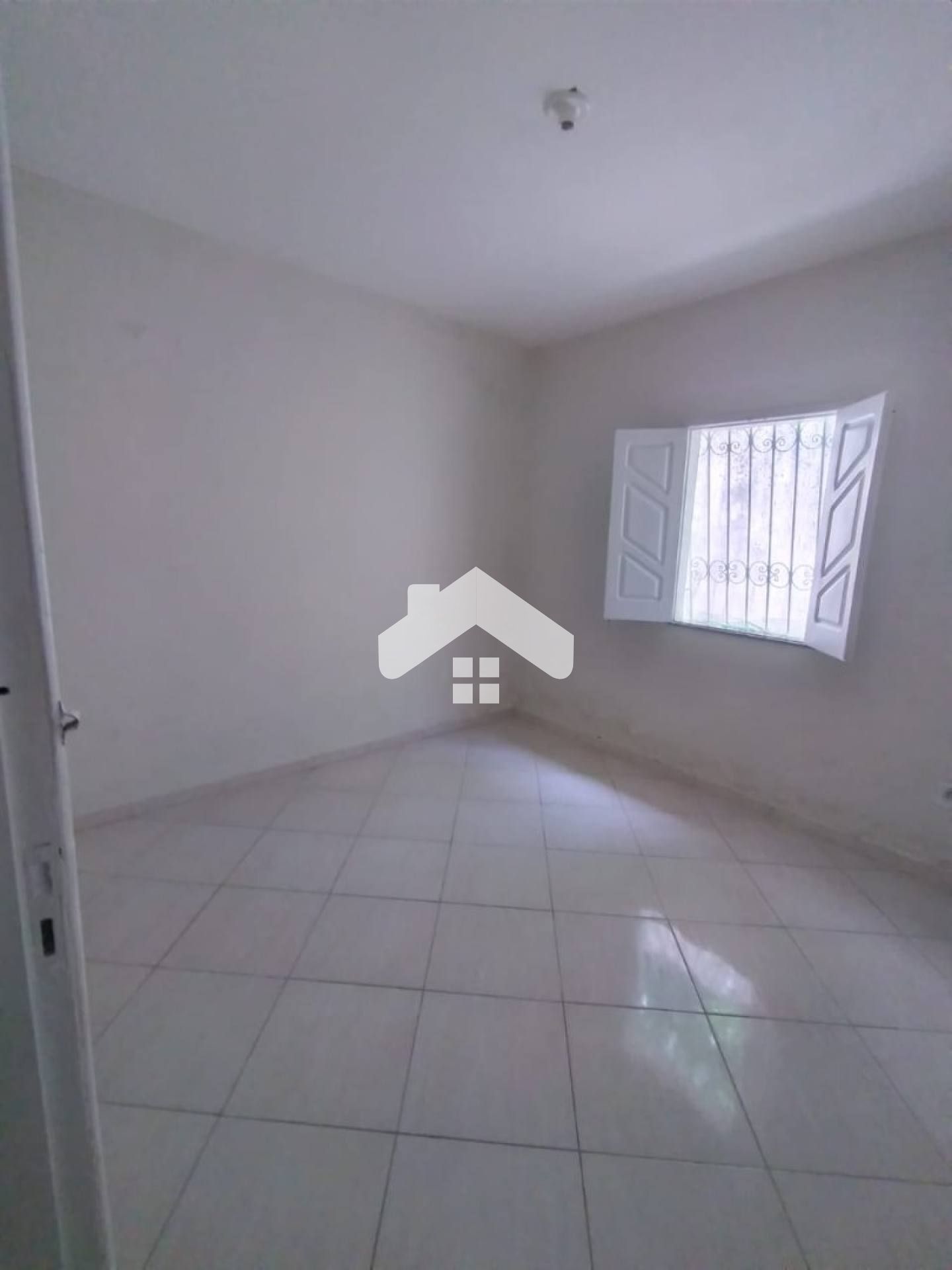 Casa Para Vender com 3 quartos 1 suítes no bairro Aeroporto em Aracaju