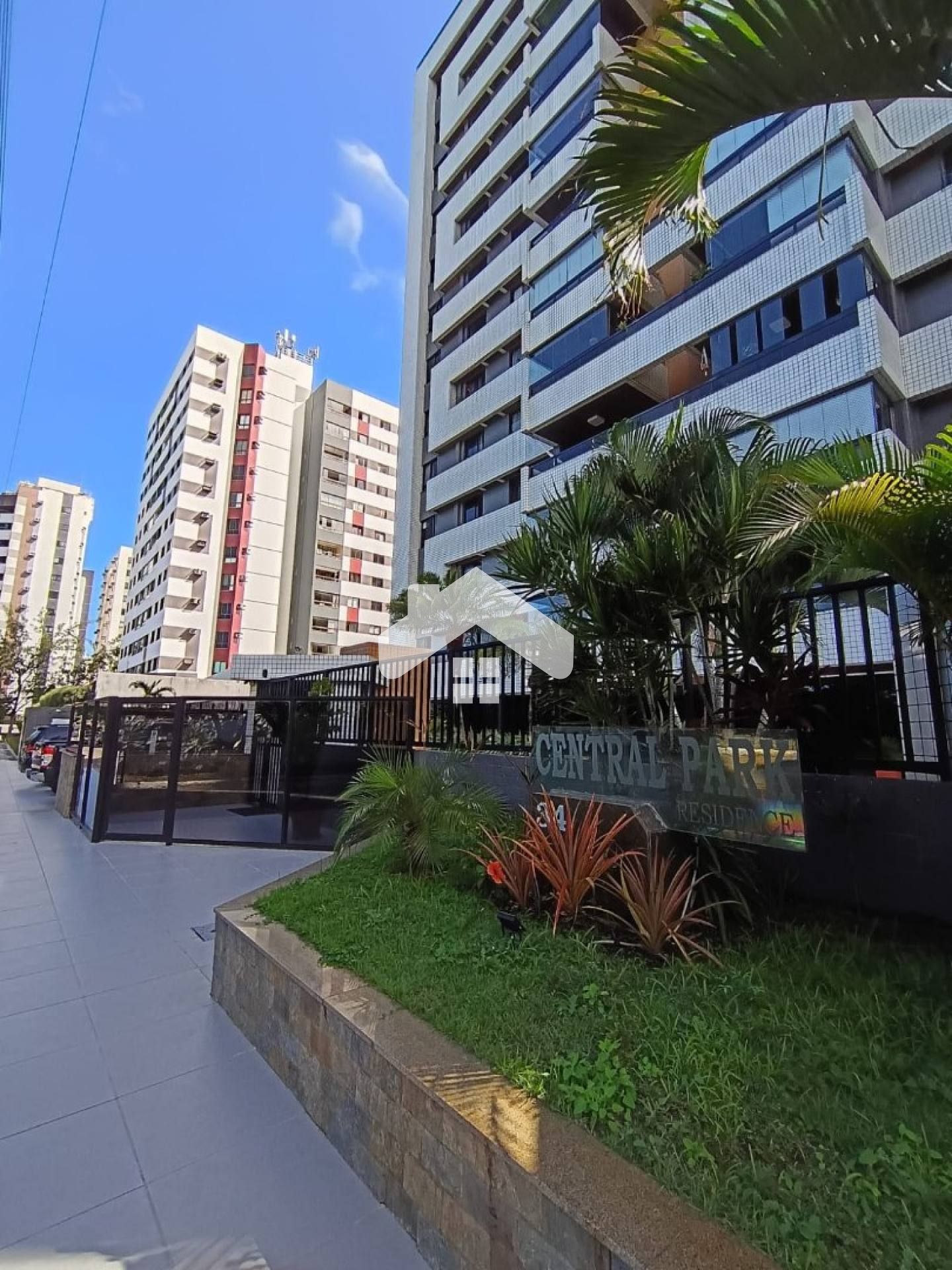 Apartamento mobiliado no Central Park, 3/4, 2 suítes, 2 vagas - Farolândia