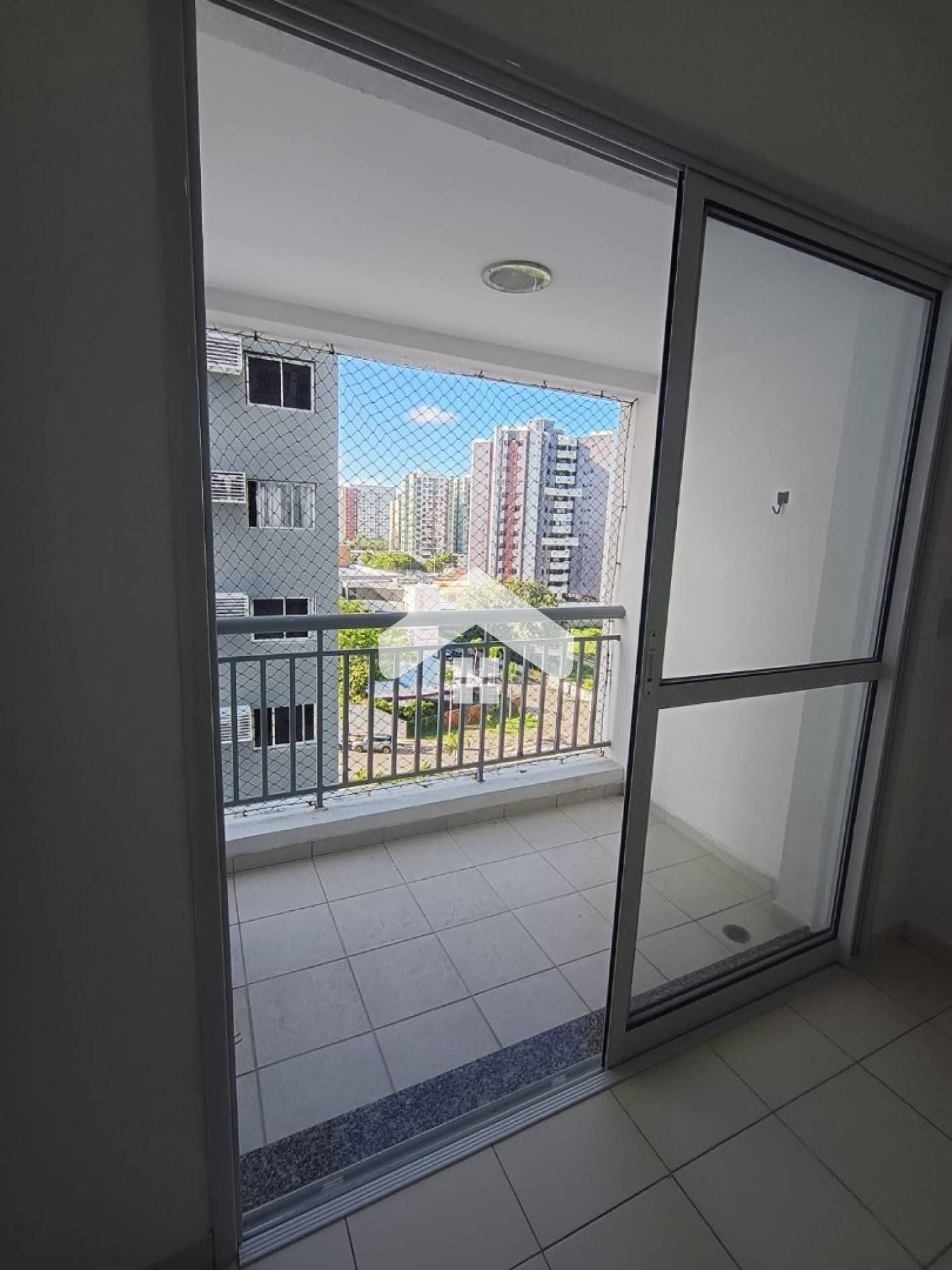 Apartamento Para Vender com 3 quartos 1 suítes no bairro Farolândia em Aracaju