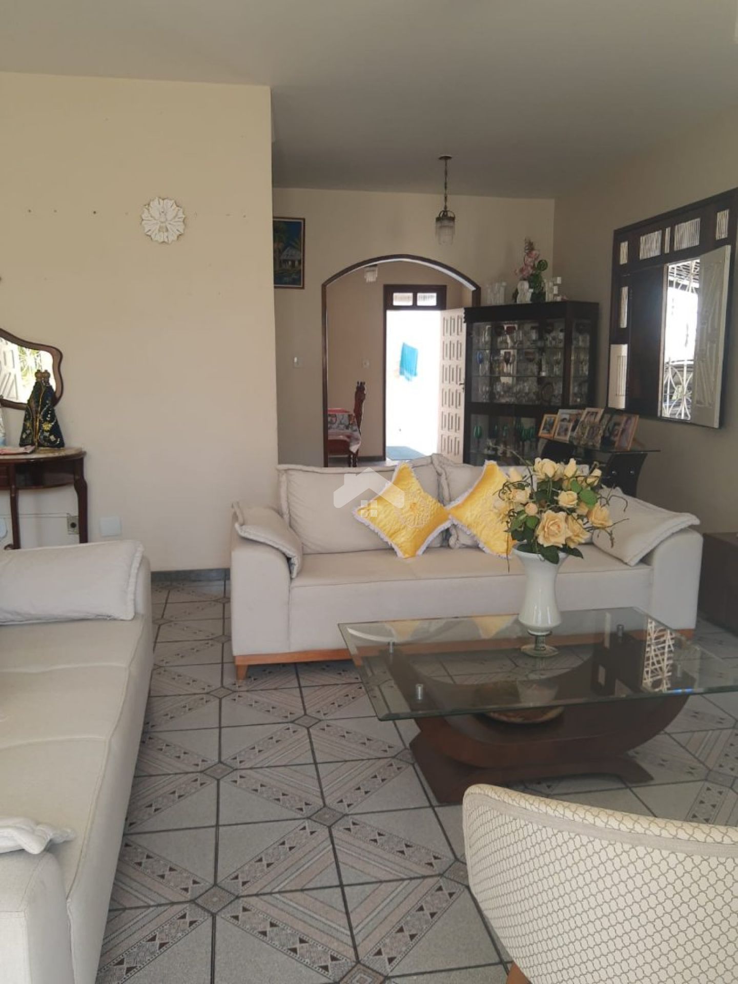 Casa Para Vender com 7 quartos 3 suítes no bairro Pereira Lobo em Aracaju