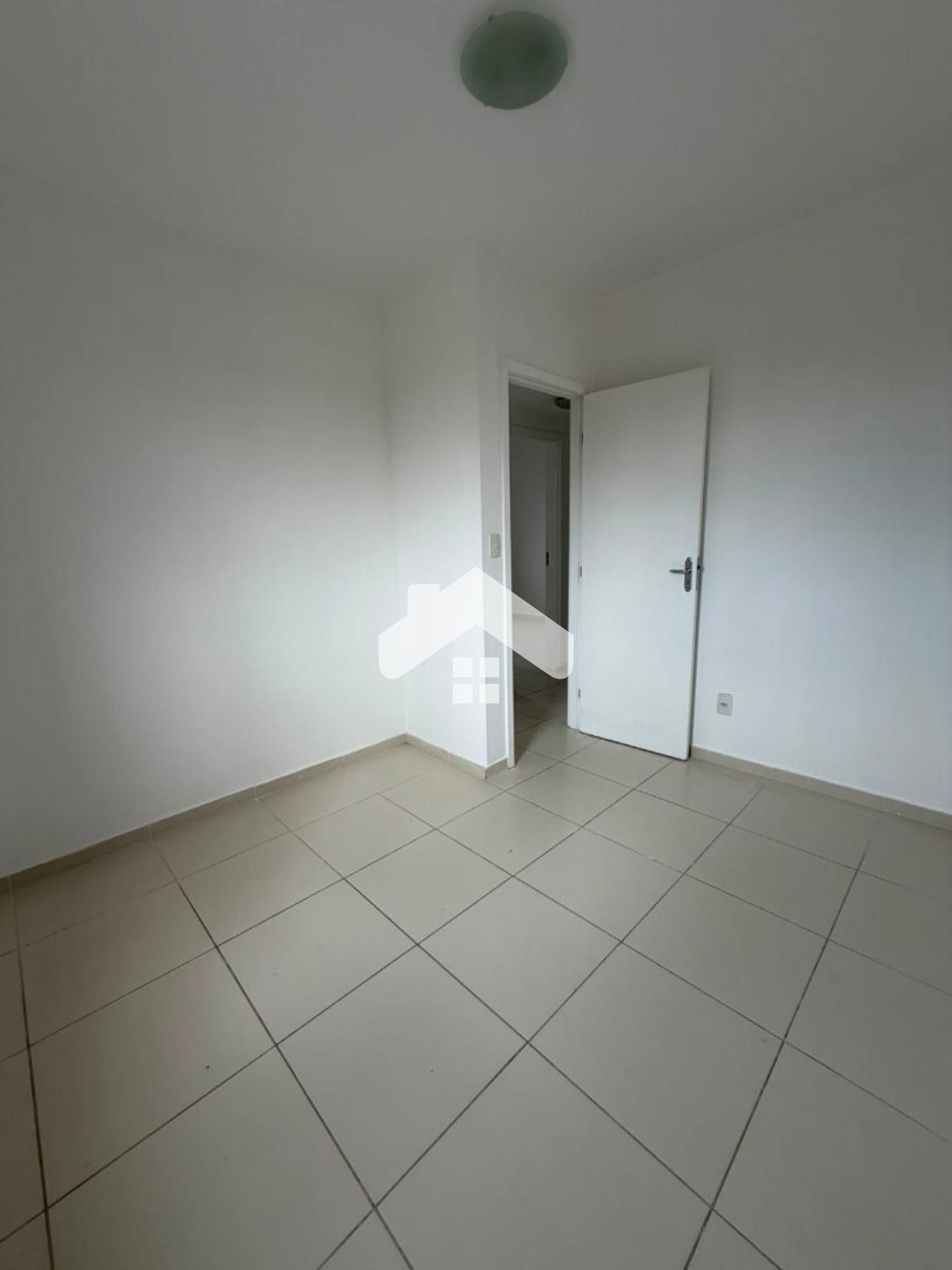 Apartamento no Recanto dos Ventos, 3/4, 1 banheiro, 1 vaga - Jabotiana