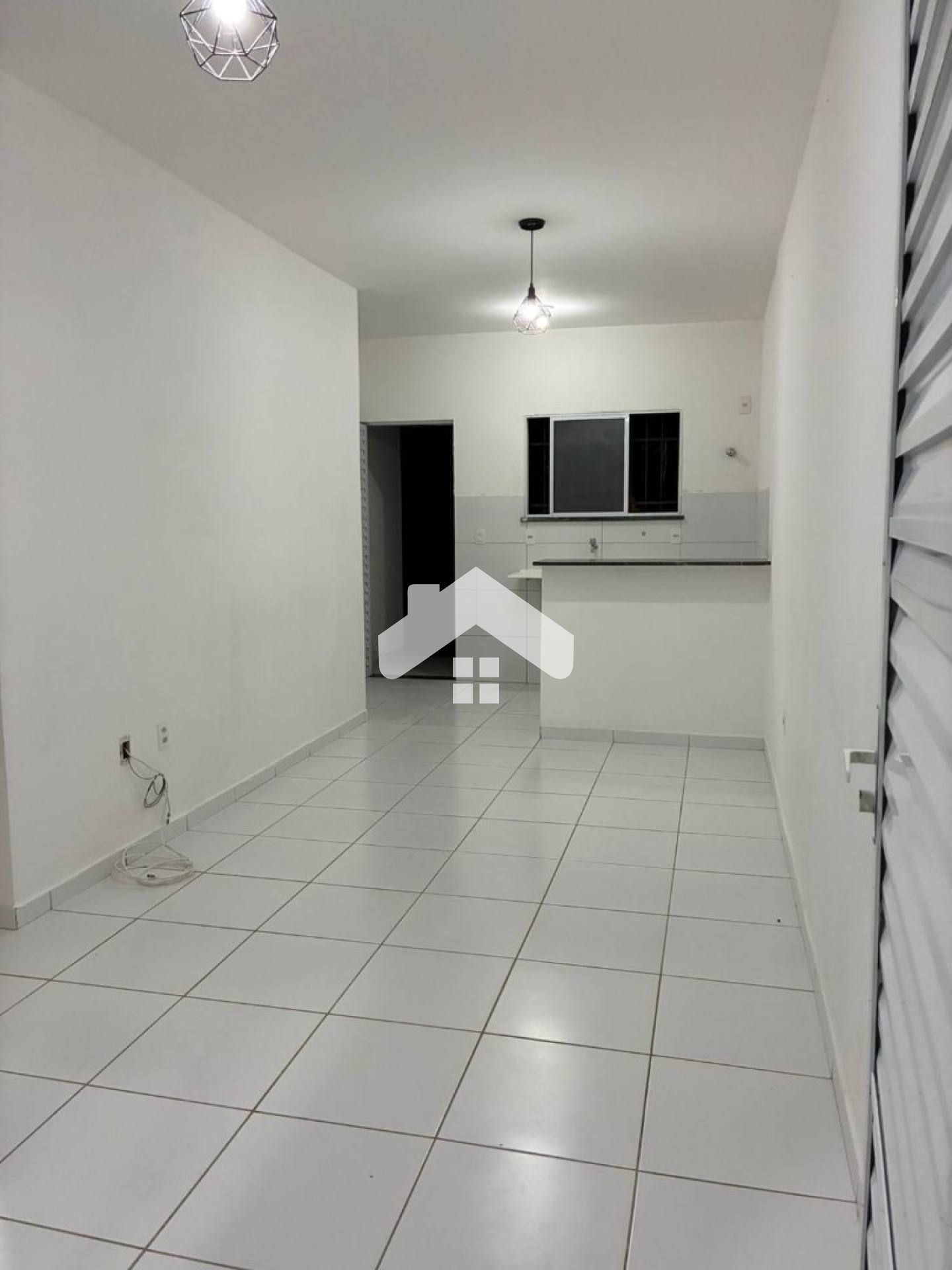 Casa Para Vender com 2 quartos no bairro Santa Maria em Aracaju