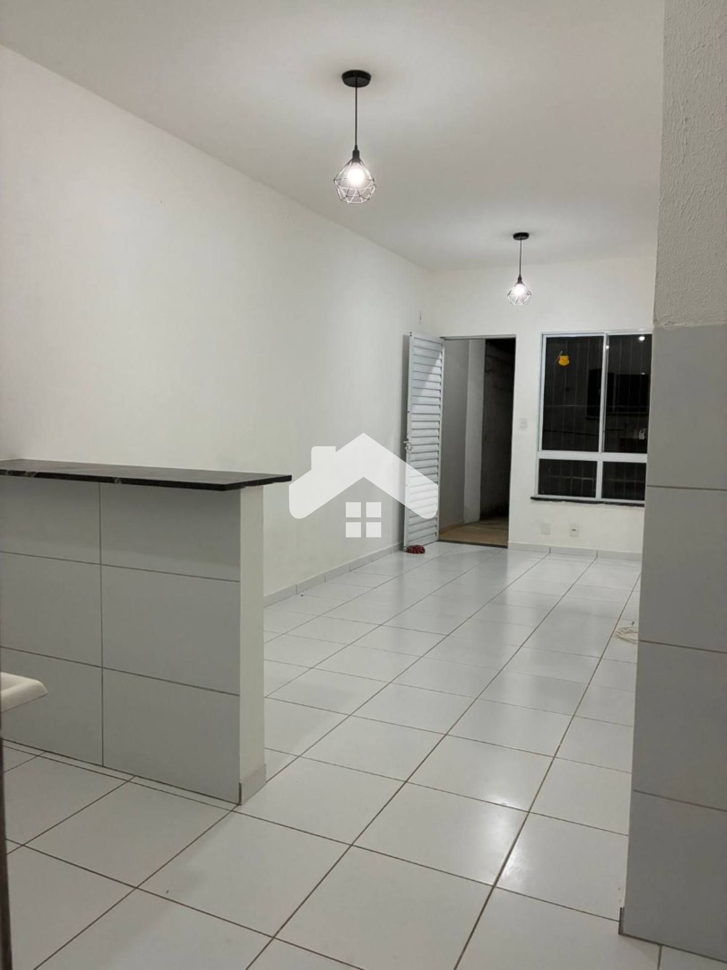 Casa Para Vender com 2 quartos no bairro Santa Maria em Aracaju