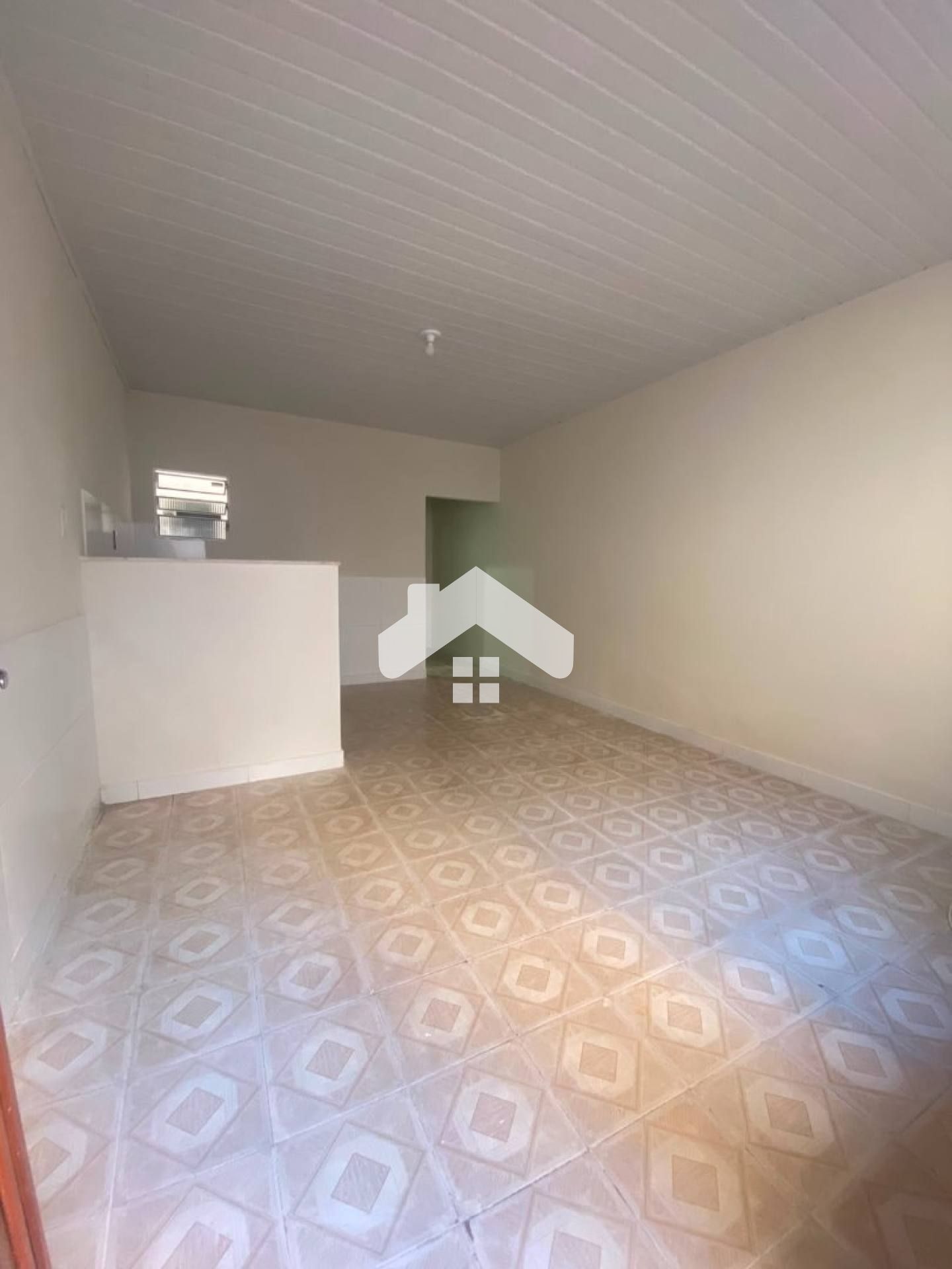 Kitnet no Bairro Siqueira Campos, 1/4 – Térreo.
