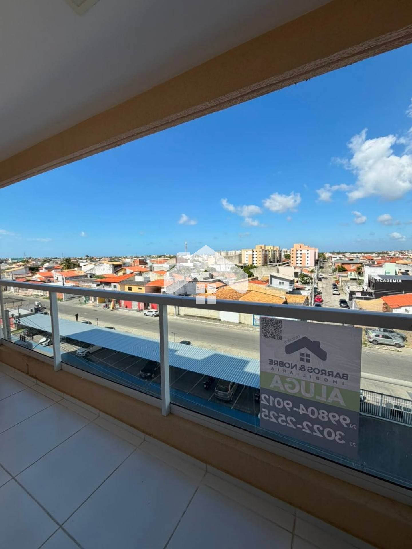 Apartamento no Jardim de Aruana, 2/4, 1 banheiro, 1 vaga - Aruana
