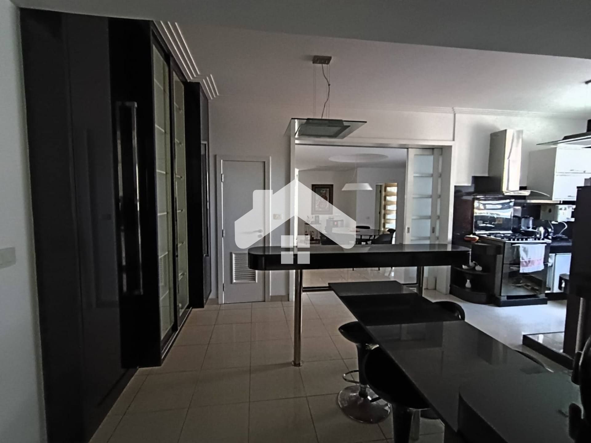 Apartamento Para Vender com 3 quartos 3 suítes no bairro Jardins em Aracaju
