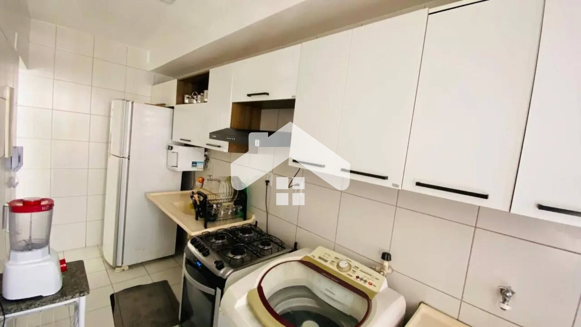 Apartamento Para Vender com 2 quartos no bairro Dezoito do Forte em Aracaju