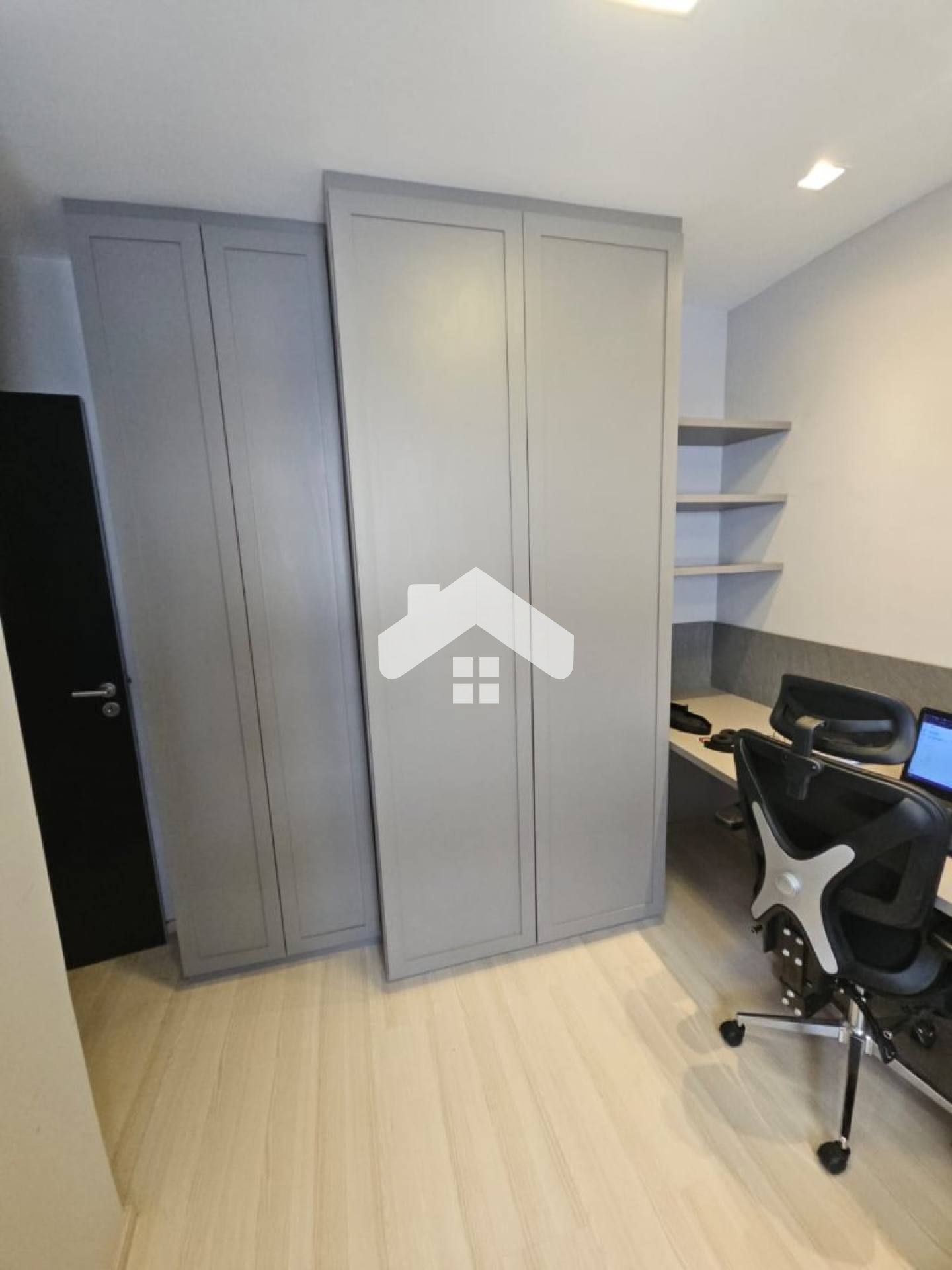 Apartamento mobiliado no Del Rey, 2/4, 1 suíte, 1 vaga (Condom incluso) - Farolândia