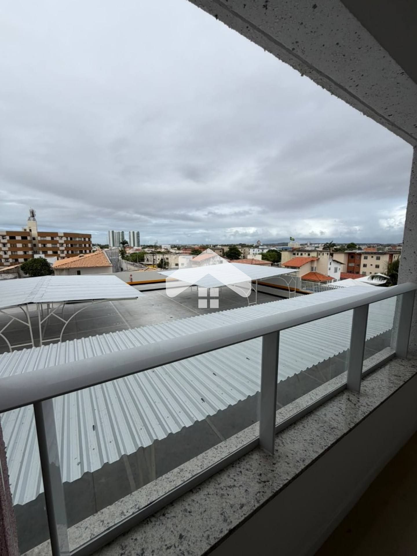 Apartamento no Mirante do Mar, 2/4, 1 suíte, 1 vaga (Cond. Incluso) - Atalaia