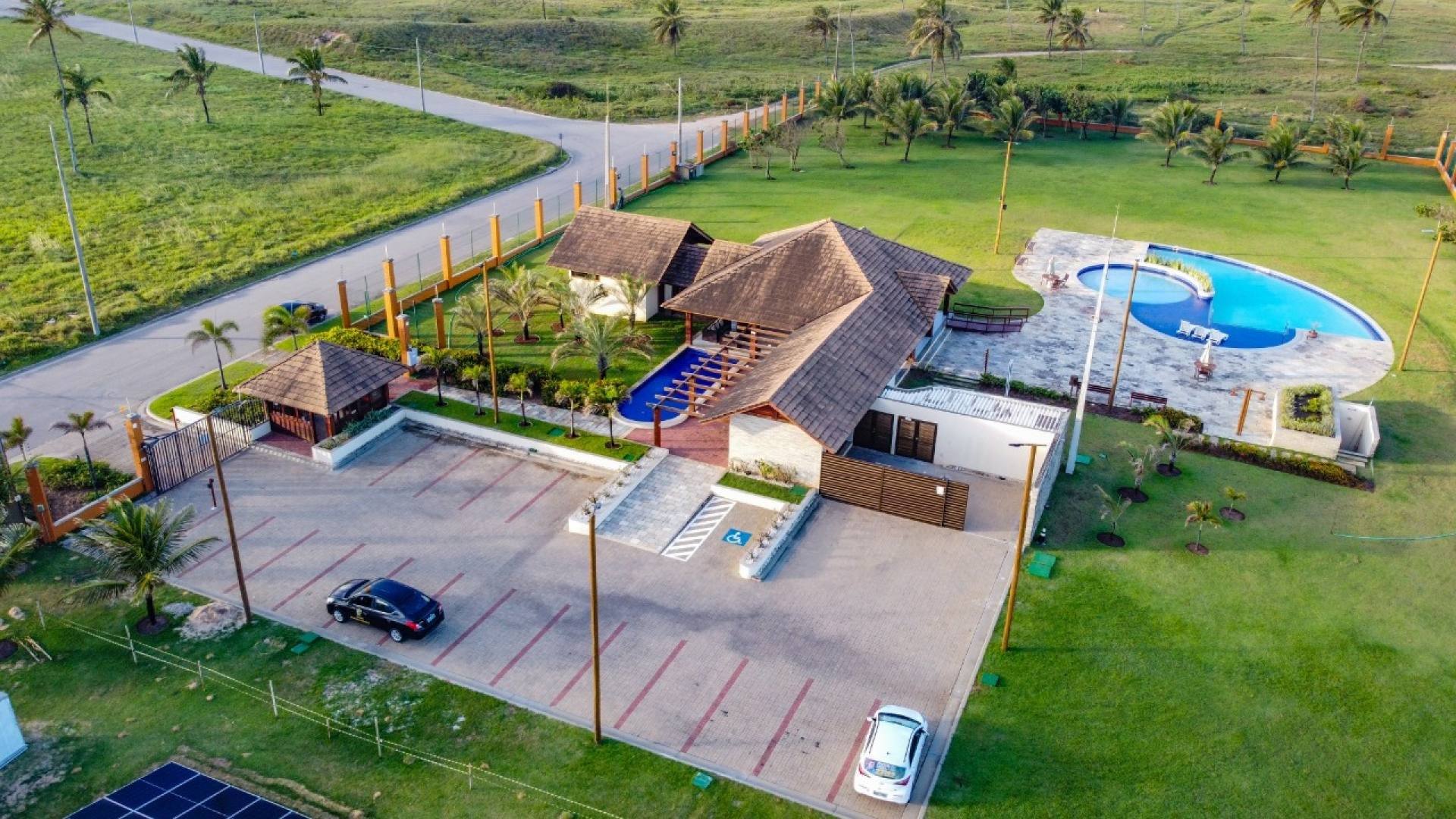Lote à venda com 468m² no Condomínio  Alphaville Sergipe em Barra Dos Coqueiros